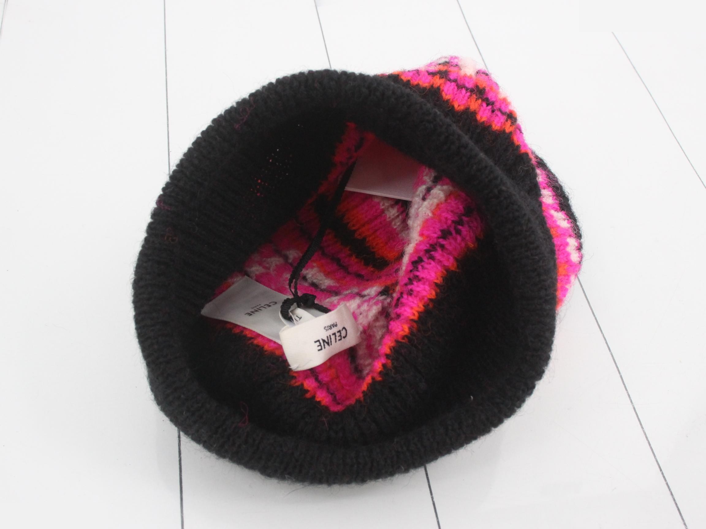 knit hat — view 3