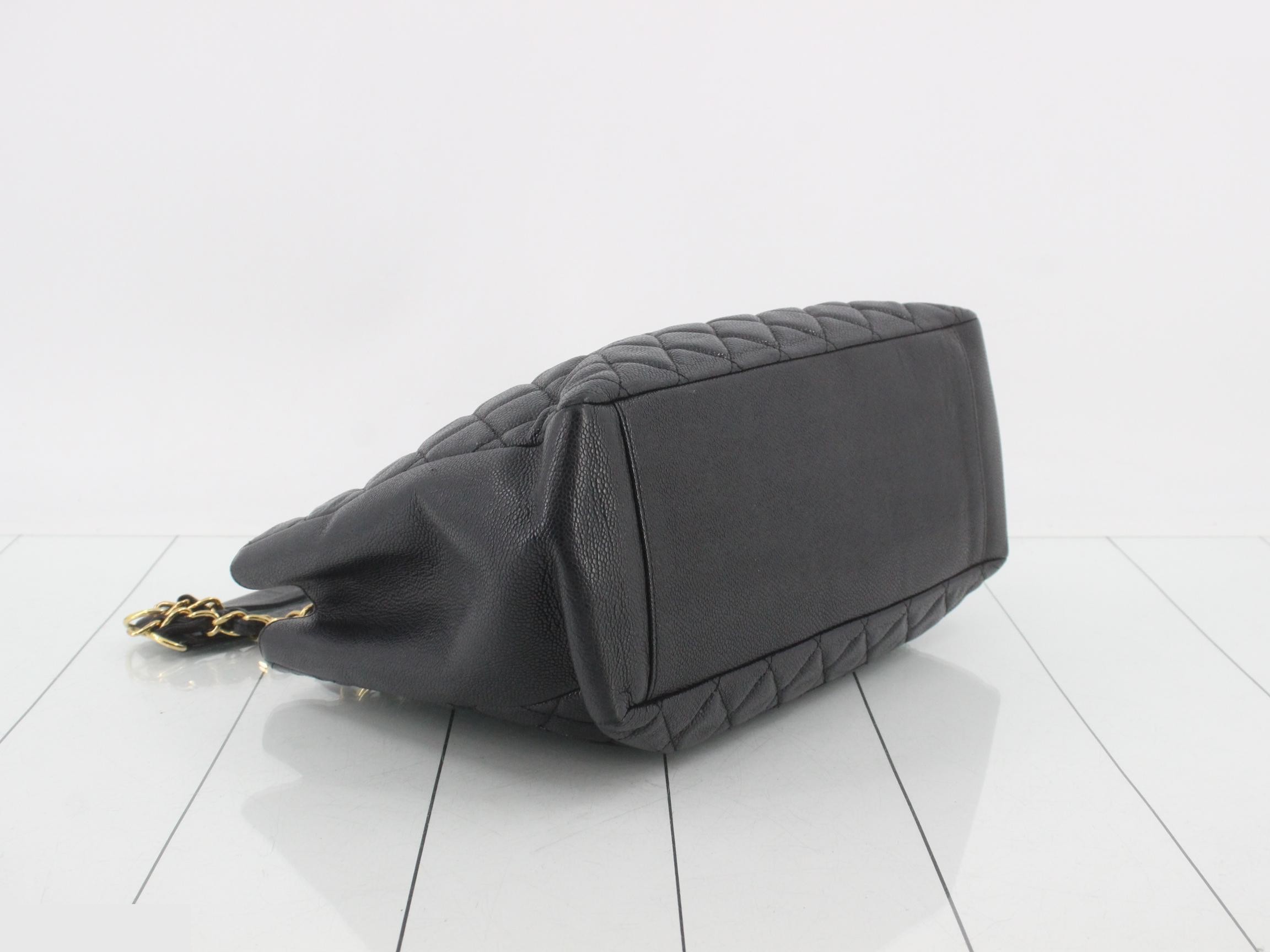 Caviar leather chain tote bag, black — view 5