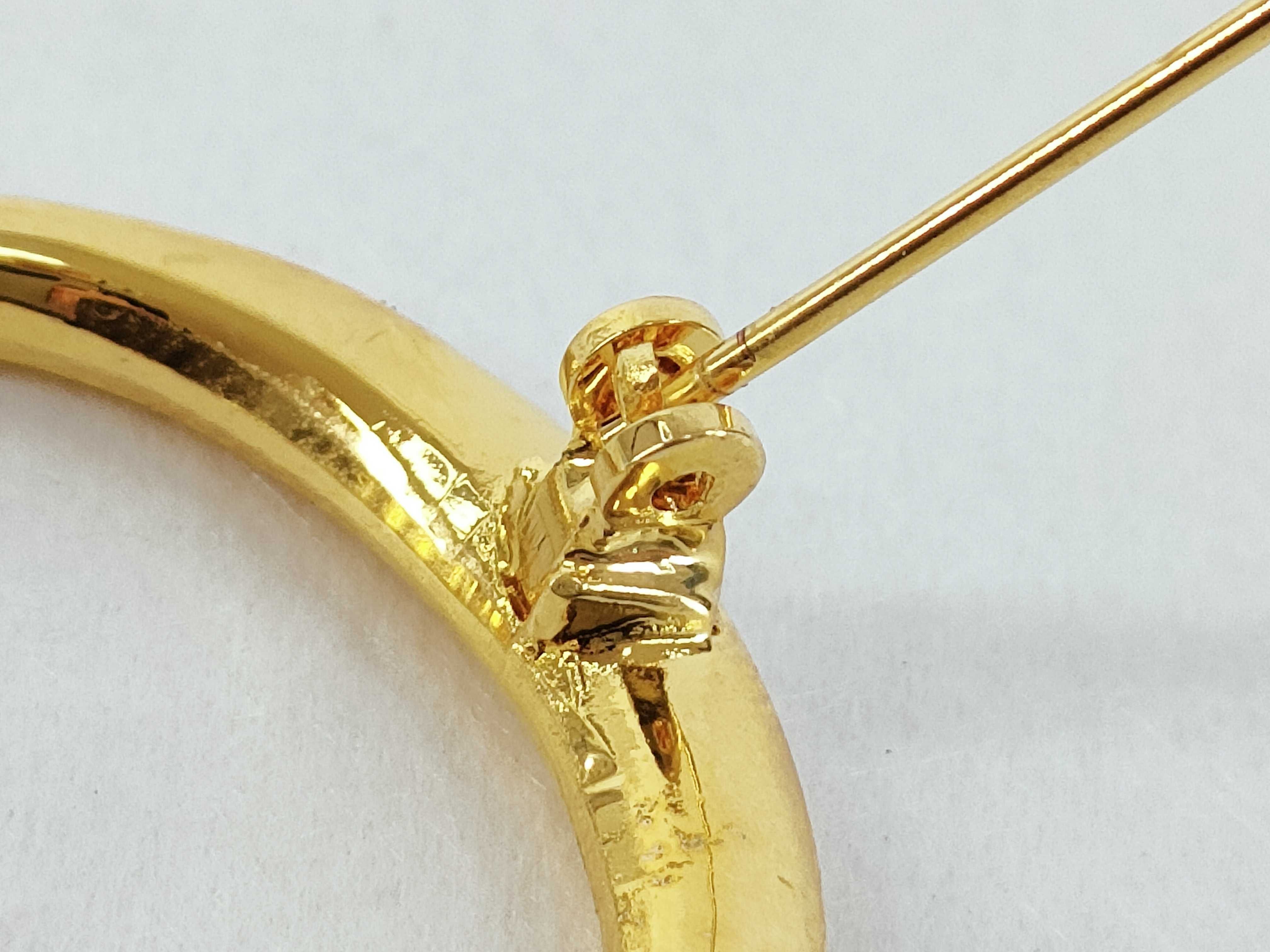 CD Brooch — view 5