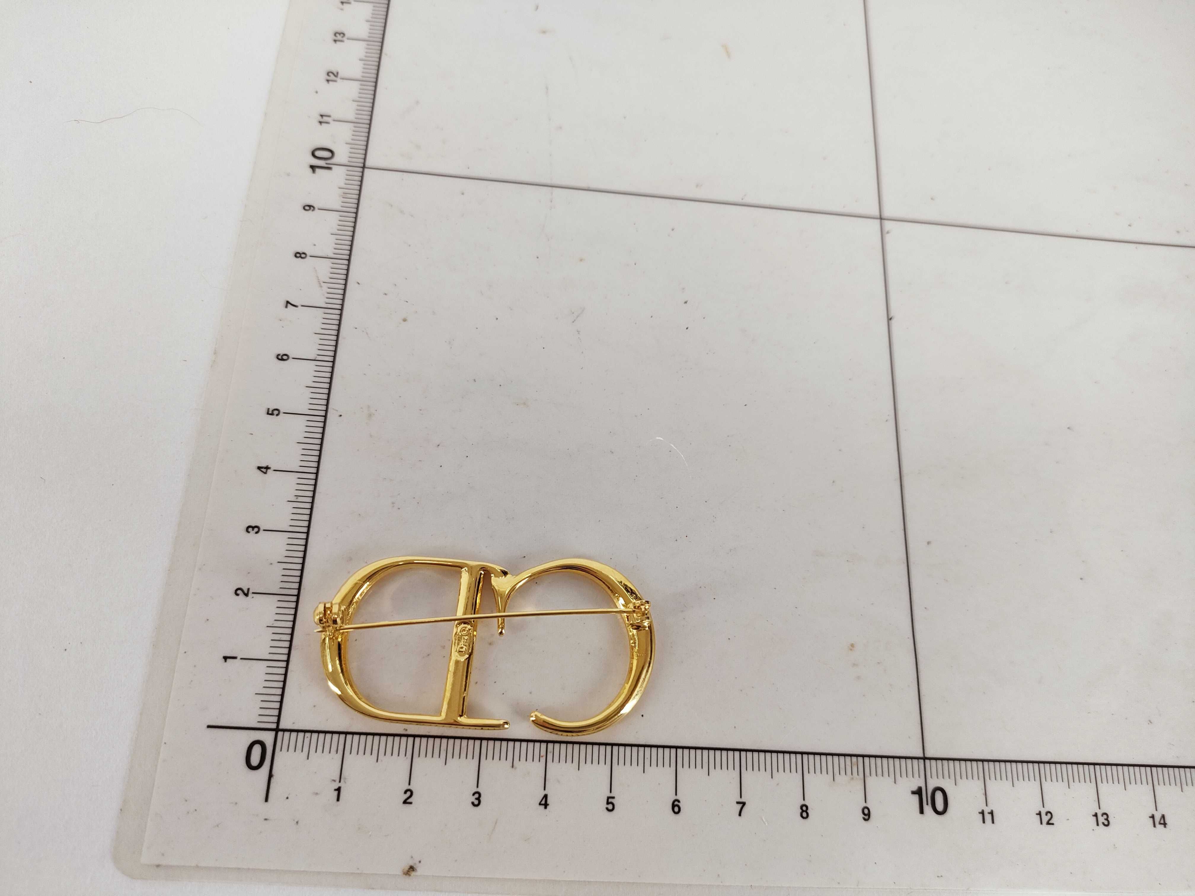 CD Brooch — view 9