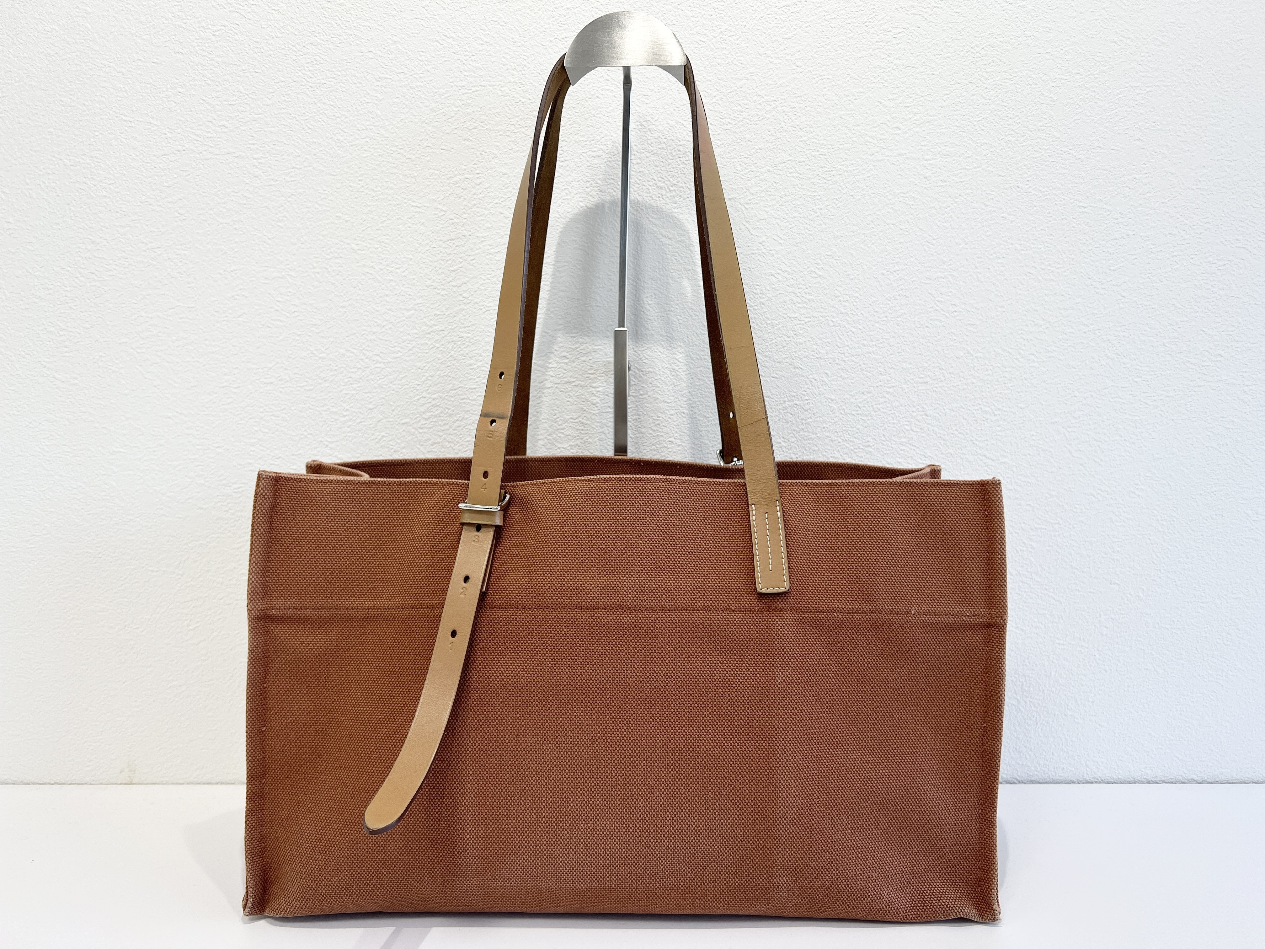 Etriviere Elan Buckle Canvas Leather Tote Bag Shoulder Bag Tote Bag — view 2