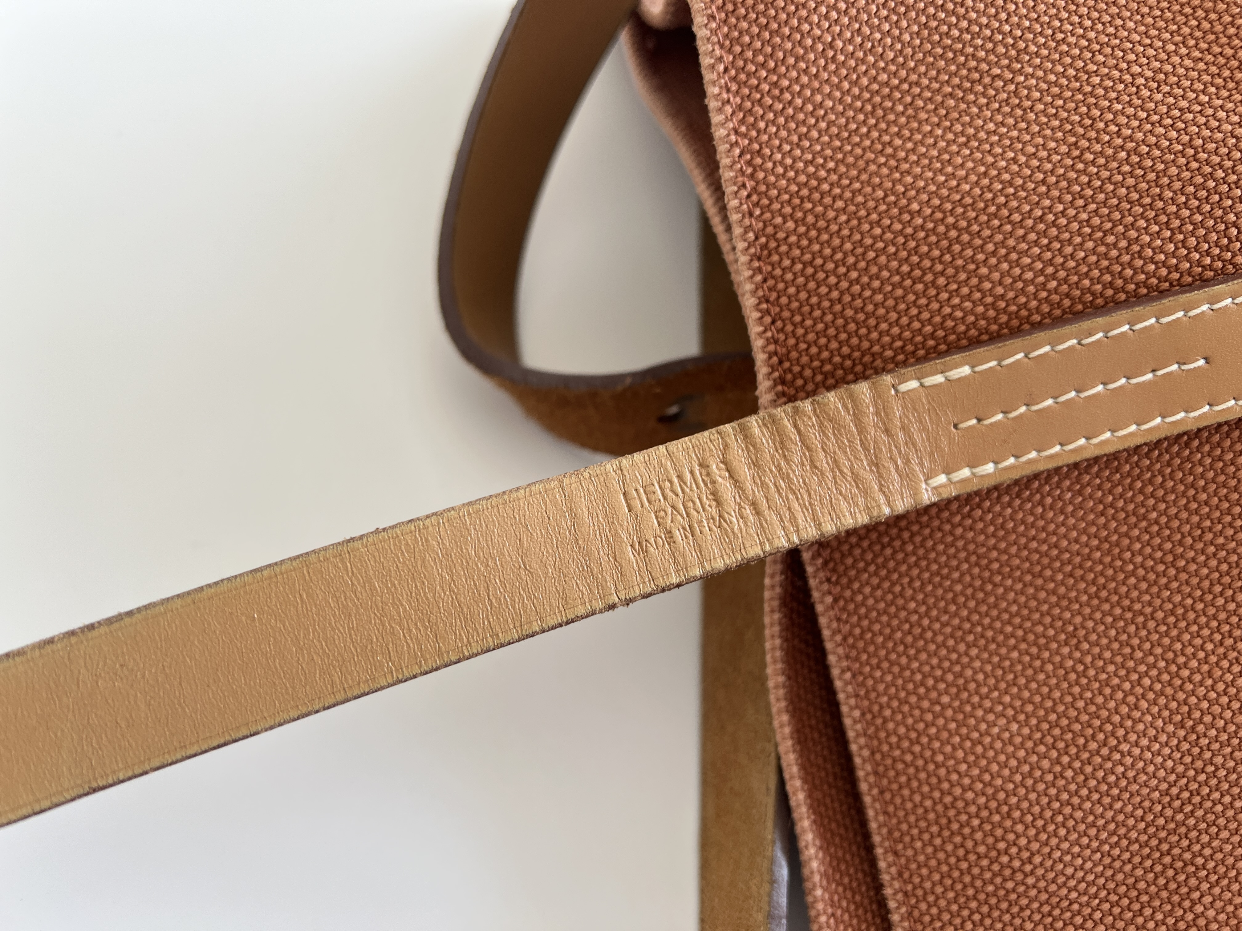 Etriviere Elan Buckle Canvas Leather Tote Bag Shoulder Bag Tote Bag — view 4