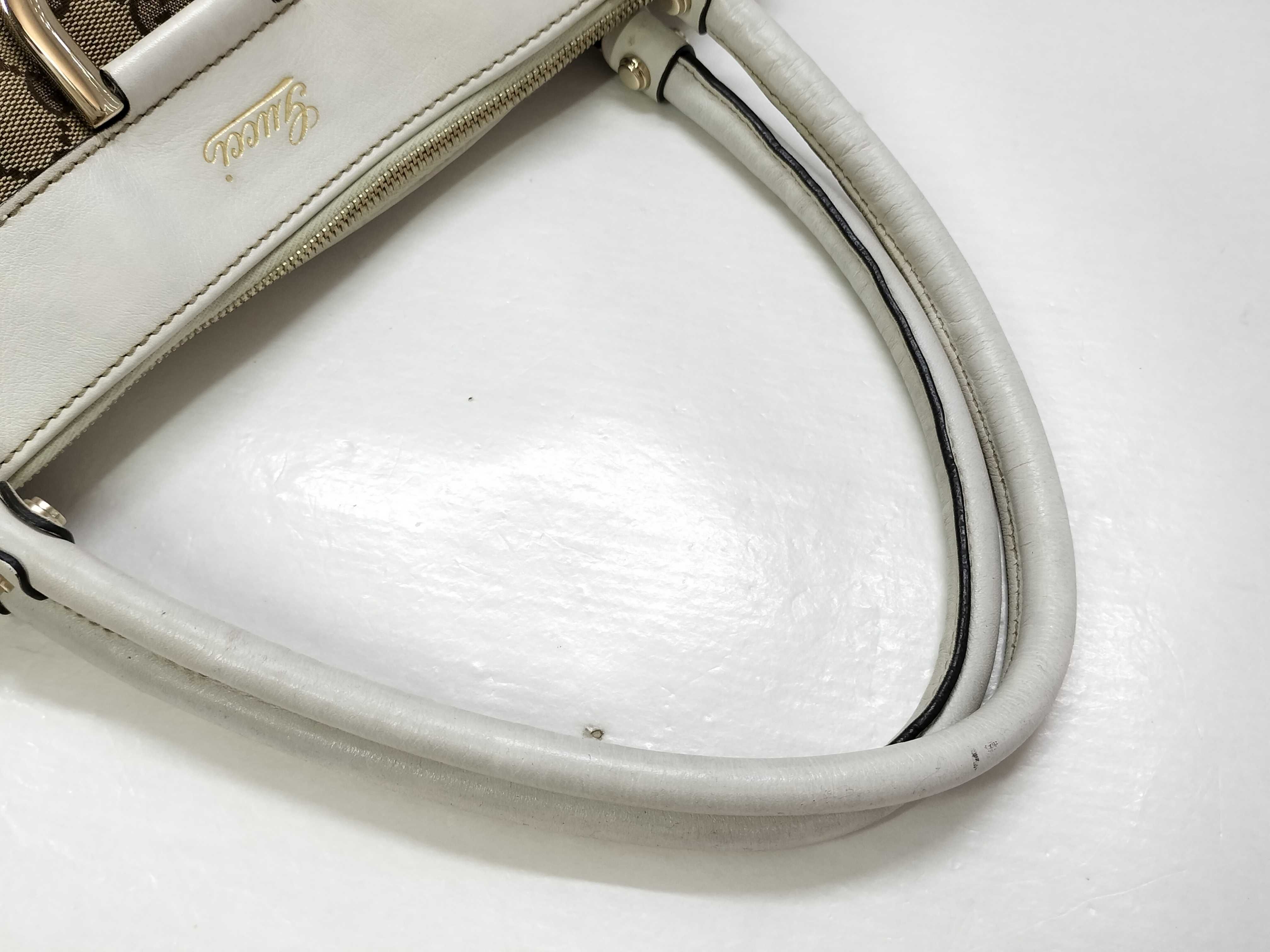 GG Canvas Gucci Handbag — view 3