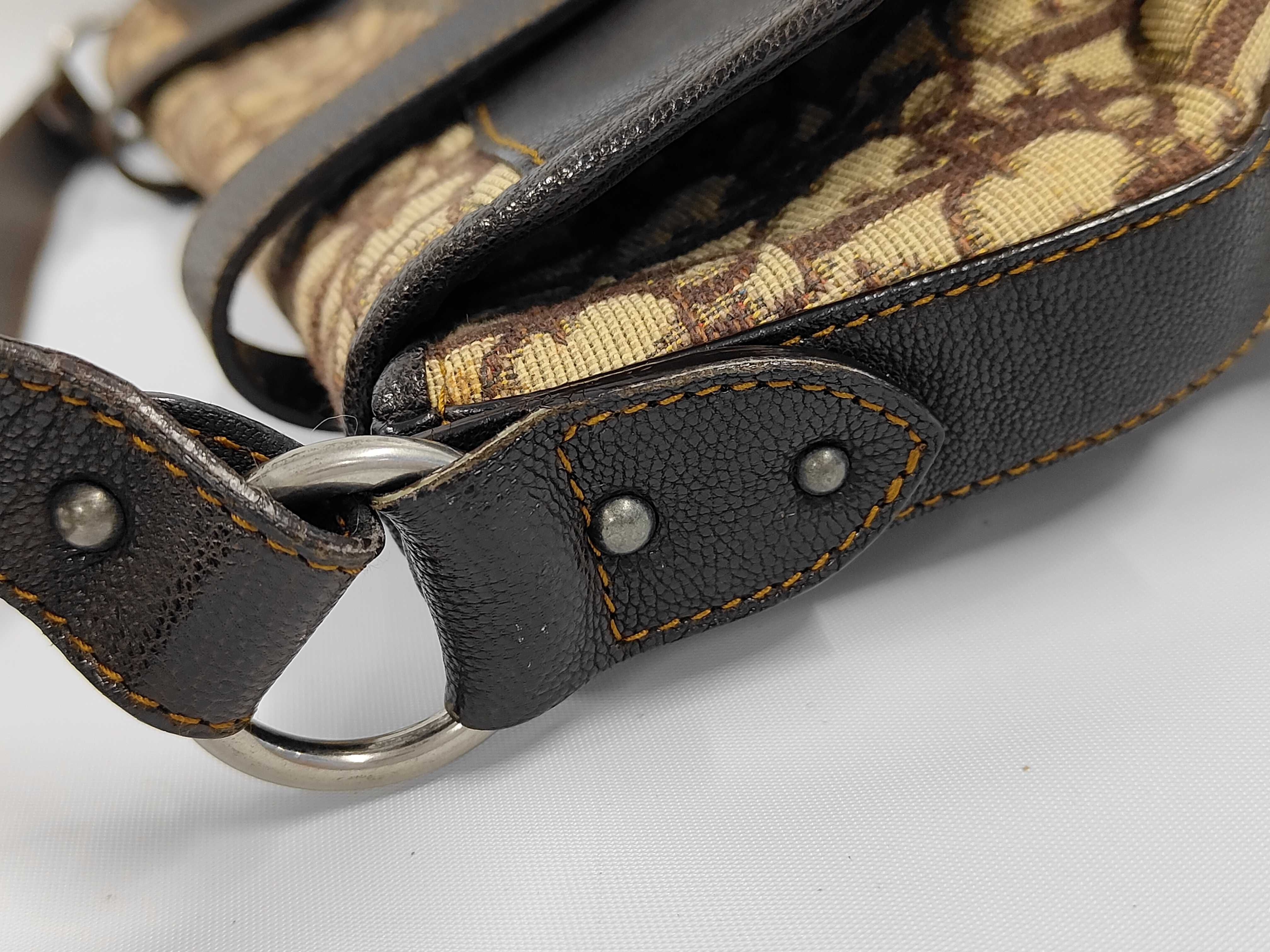 Trotter Messenger Bag, Brown Shoulder Bag — view 6