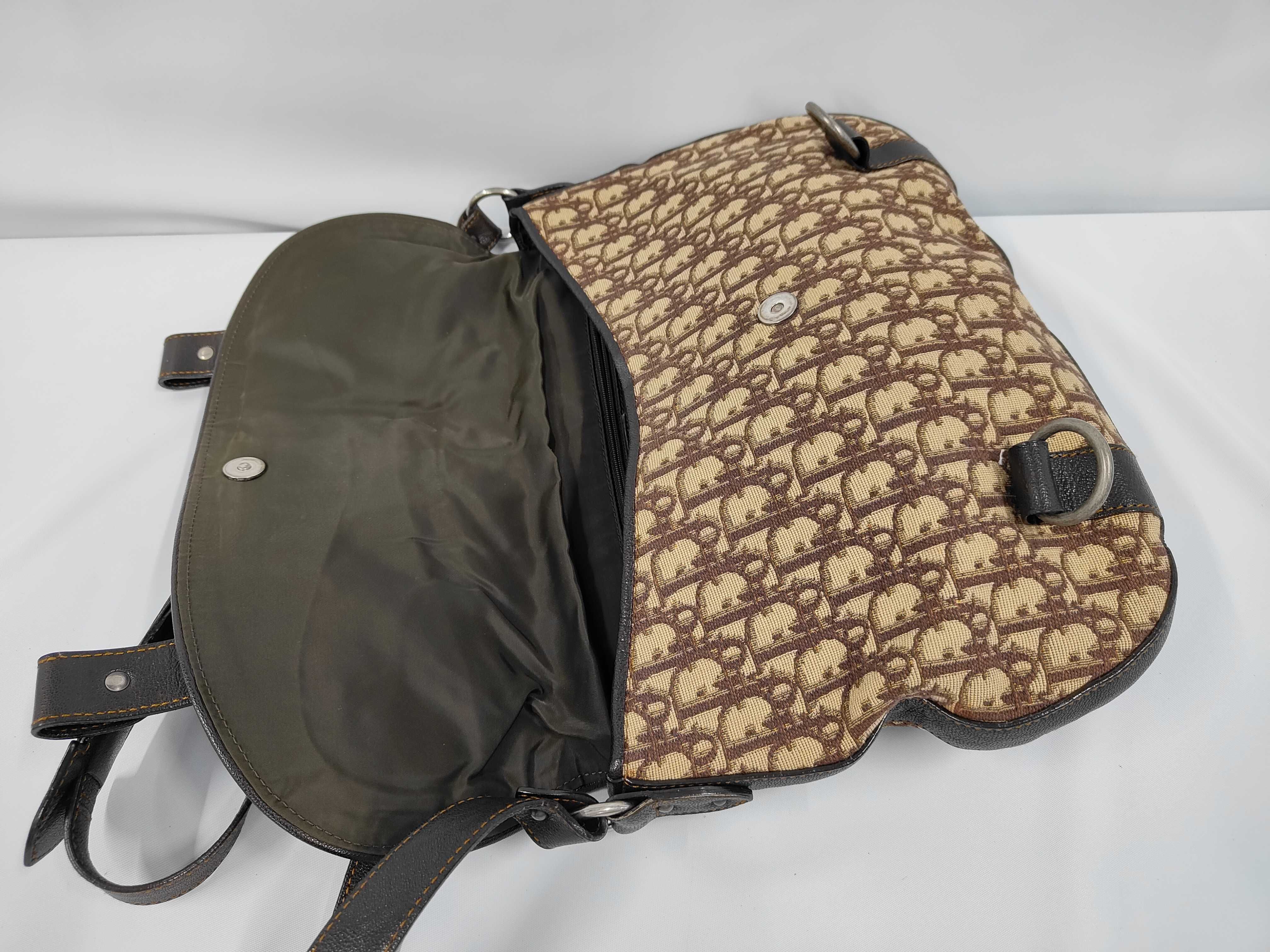 Trotter Messenger Bag, Brown Shoulder Bag — view 7