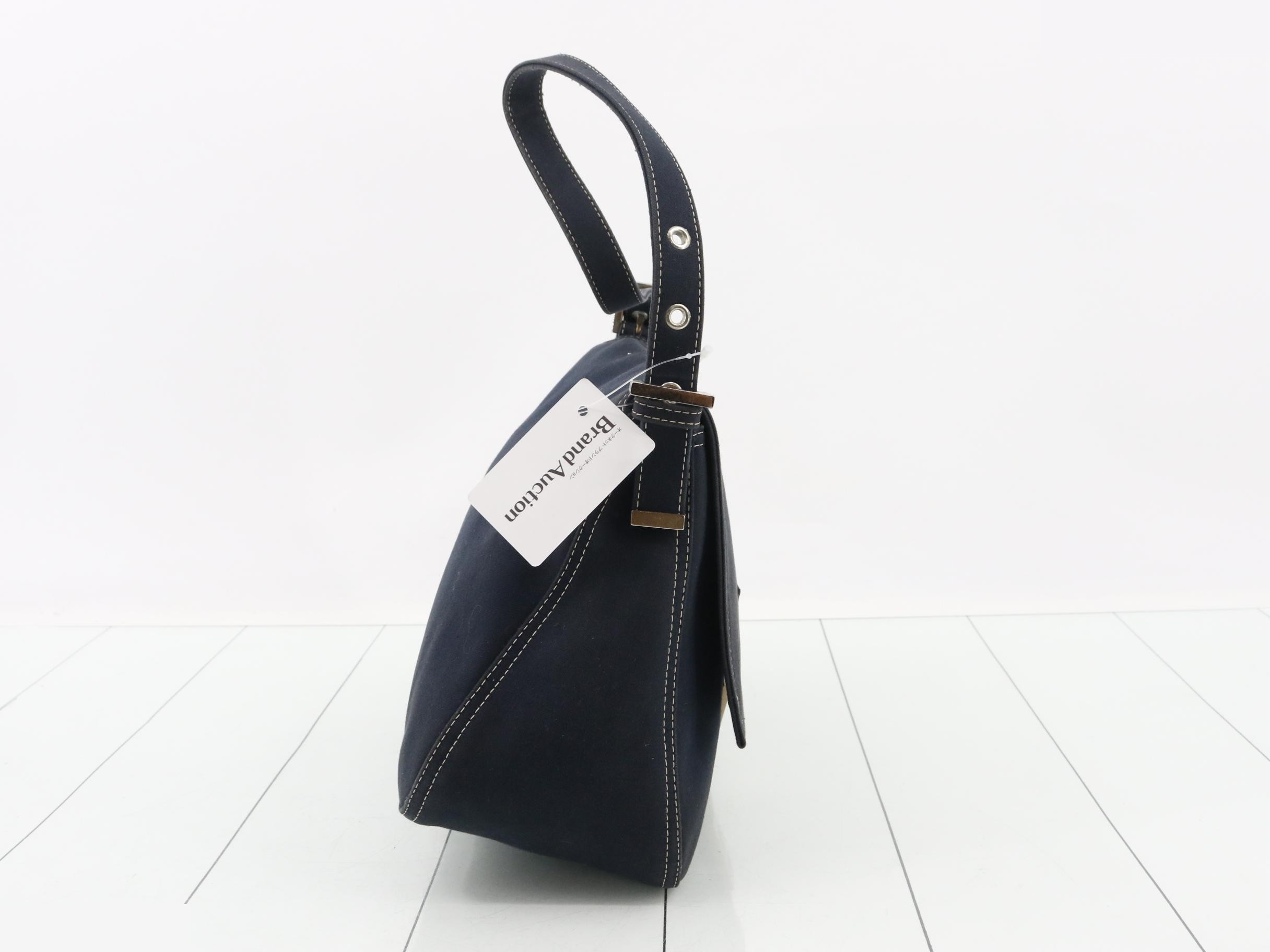 Mamma Bucket Marble One-Shoulder Bag — view 4