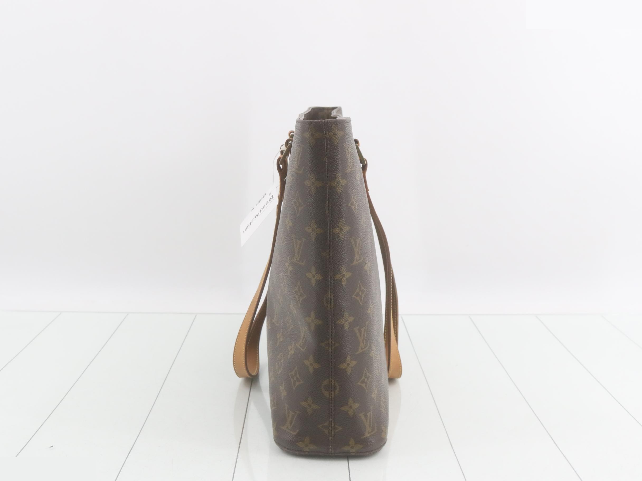 Monogram Ruco — view 4