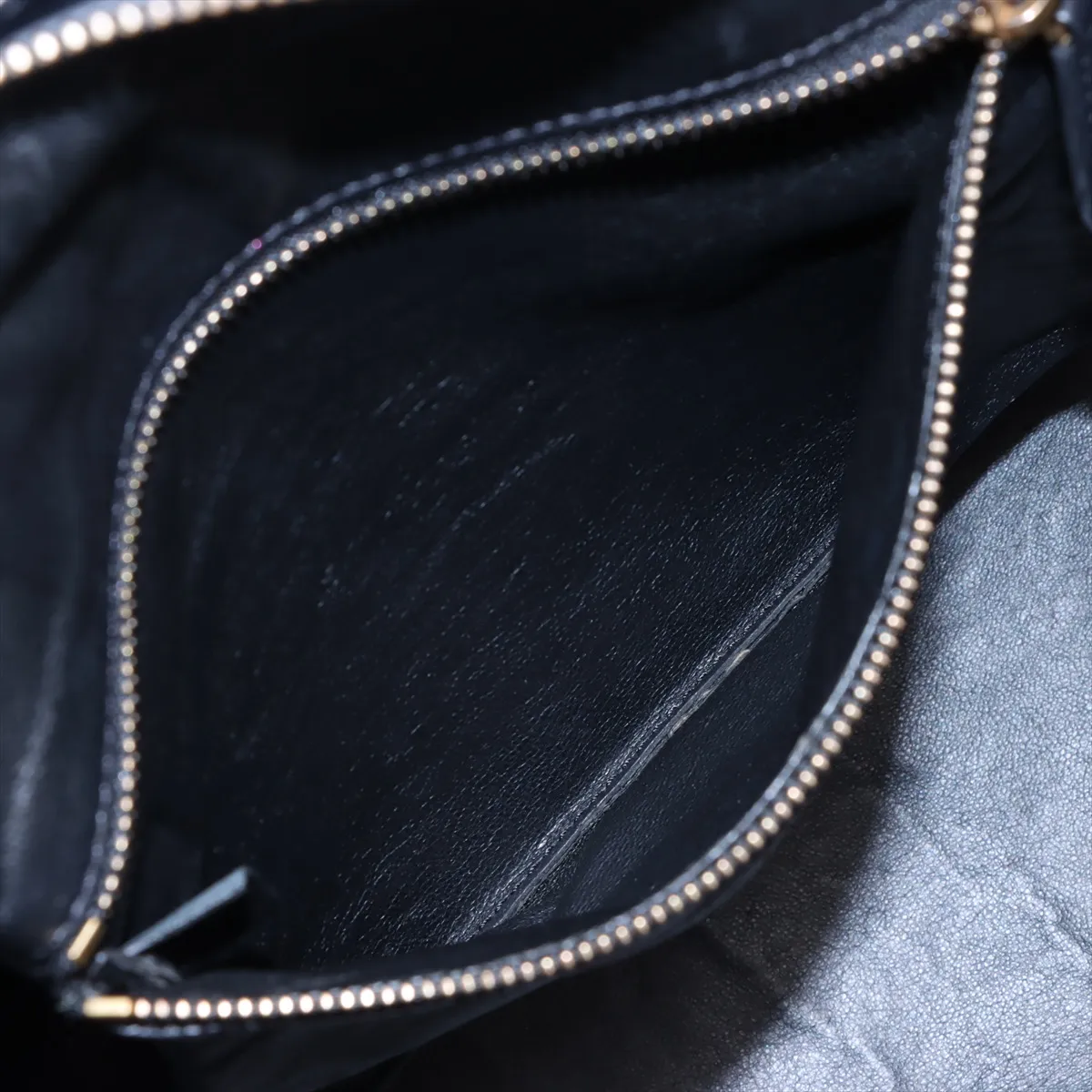 Luggage Phantom Leather Handbag Black — view 8