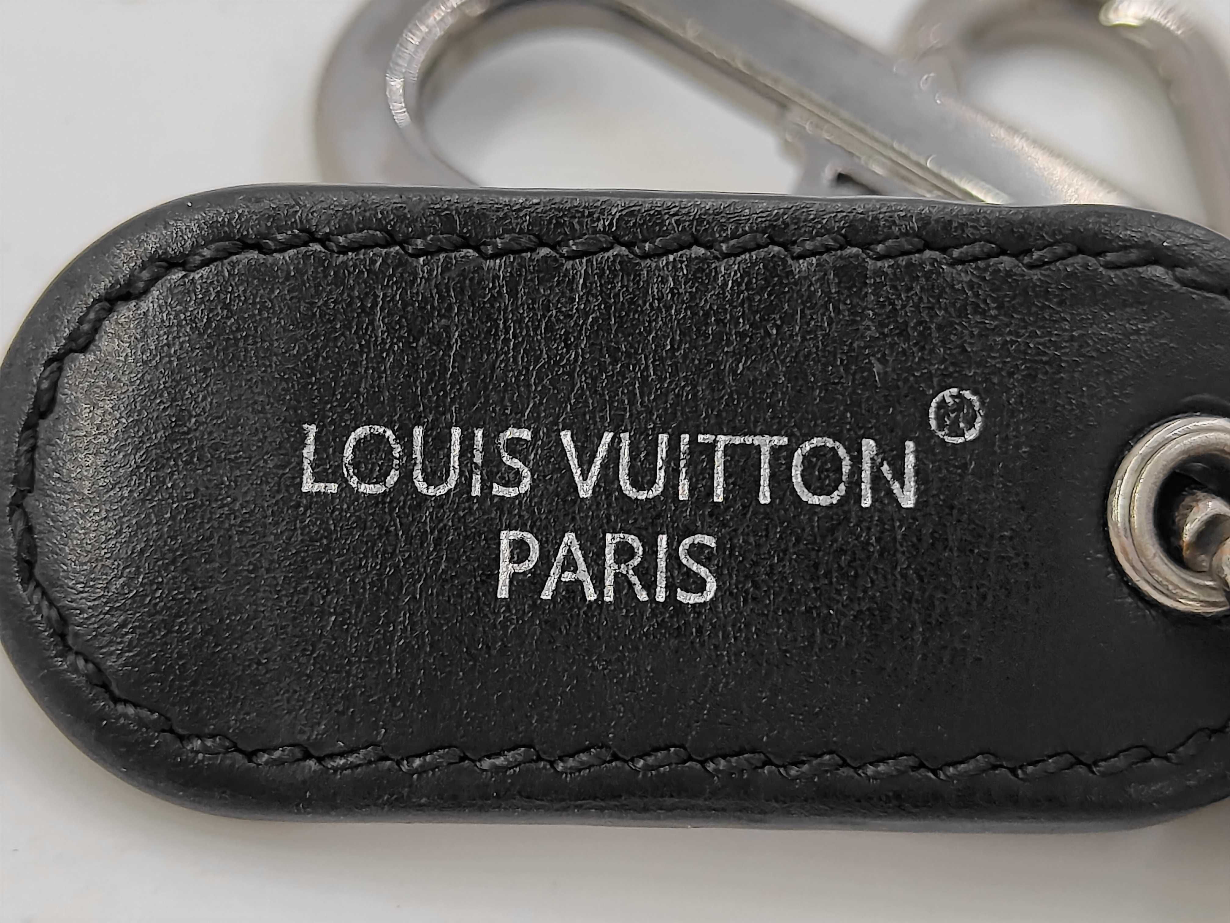Eclipse Keychain - LV Signature Chain M00927 — view 6