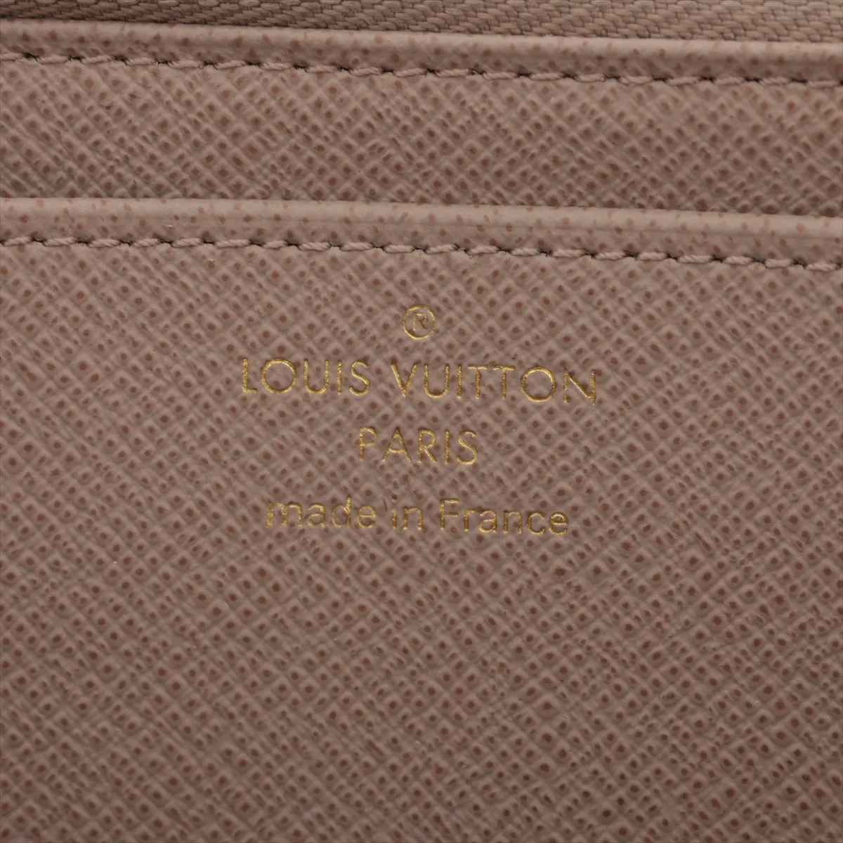 Epi Portefeuille Twist M67510 TN1158 Galet Long Wallet with Initials — view 9