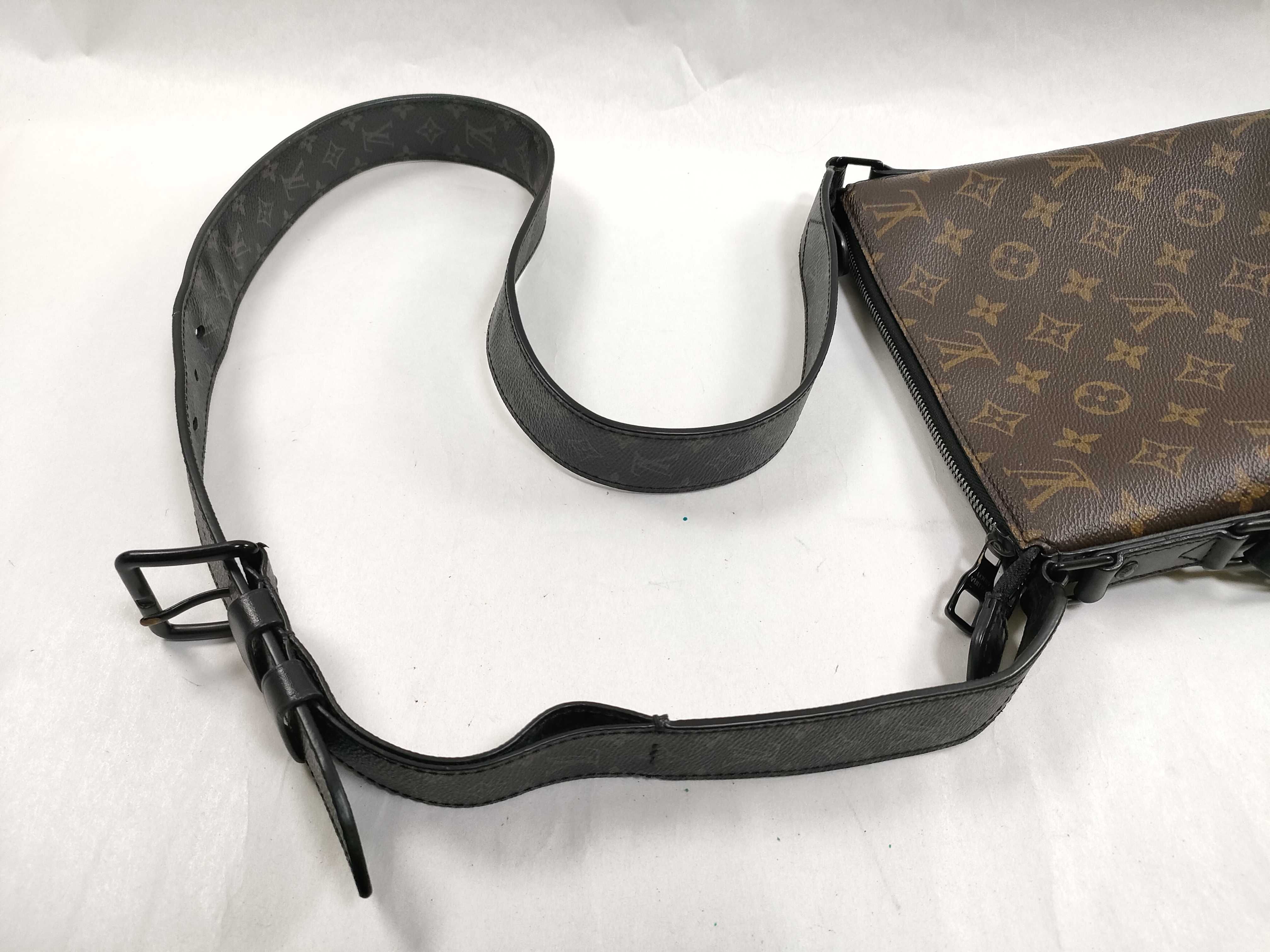 Monogram M57966 Shoulder Bag — view 3