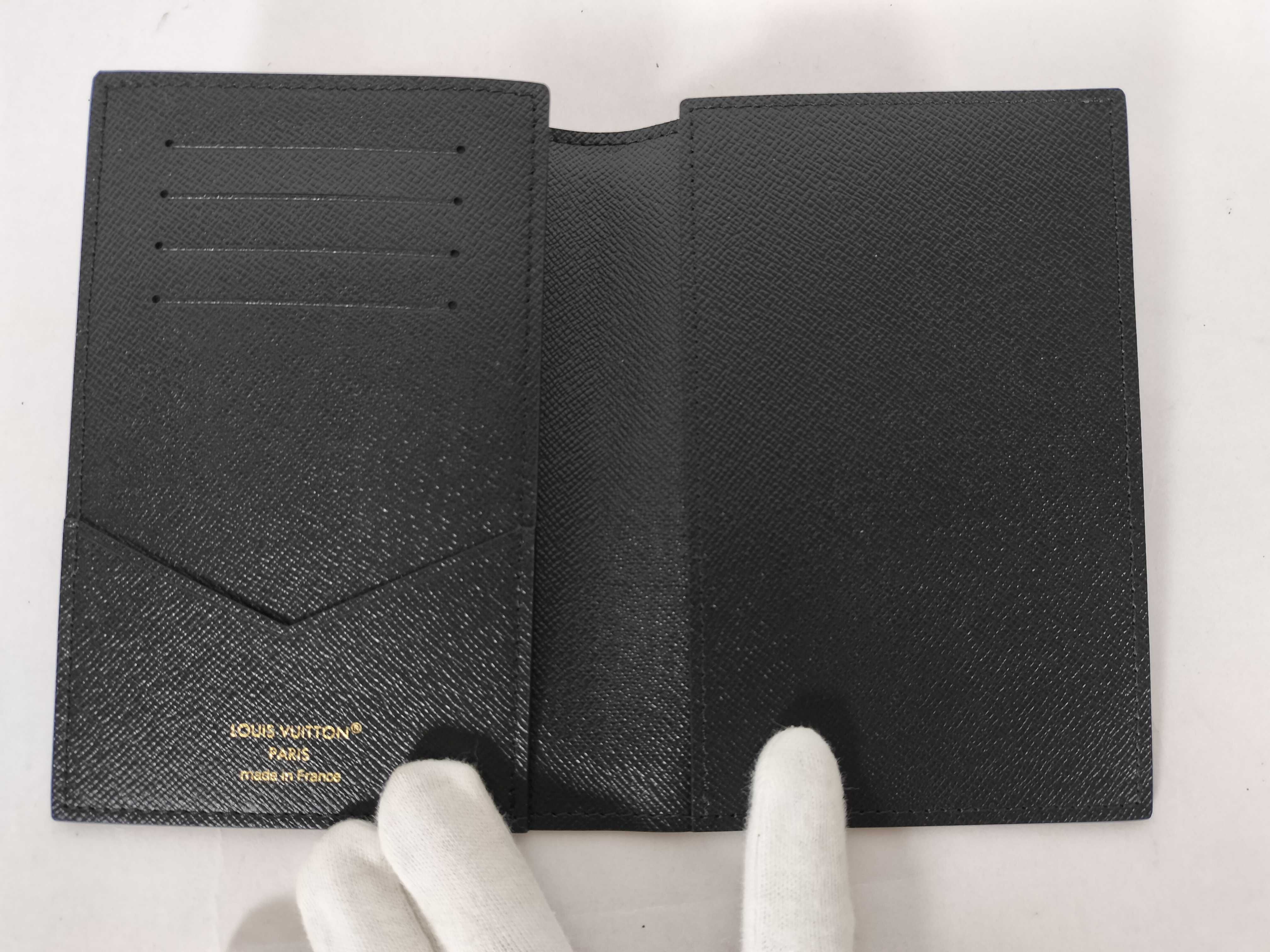 Monogram Louis Vuitton Couverture Passeport M26571 Notebook Cover — view 4