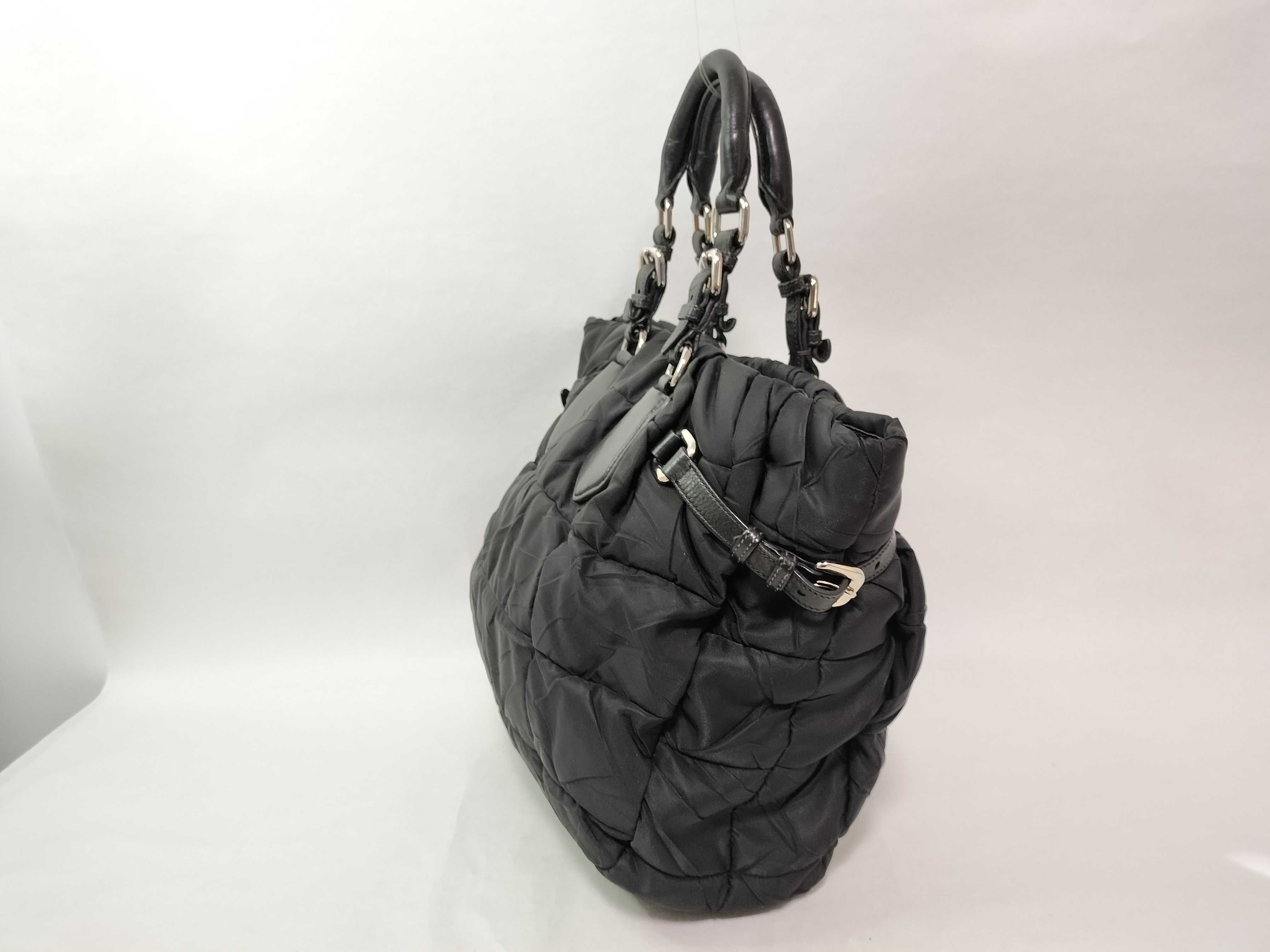 Nylon Quilted Nylon 2-Way Shoulder Bag Black Tote Bag — view 3
