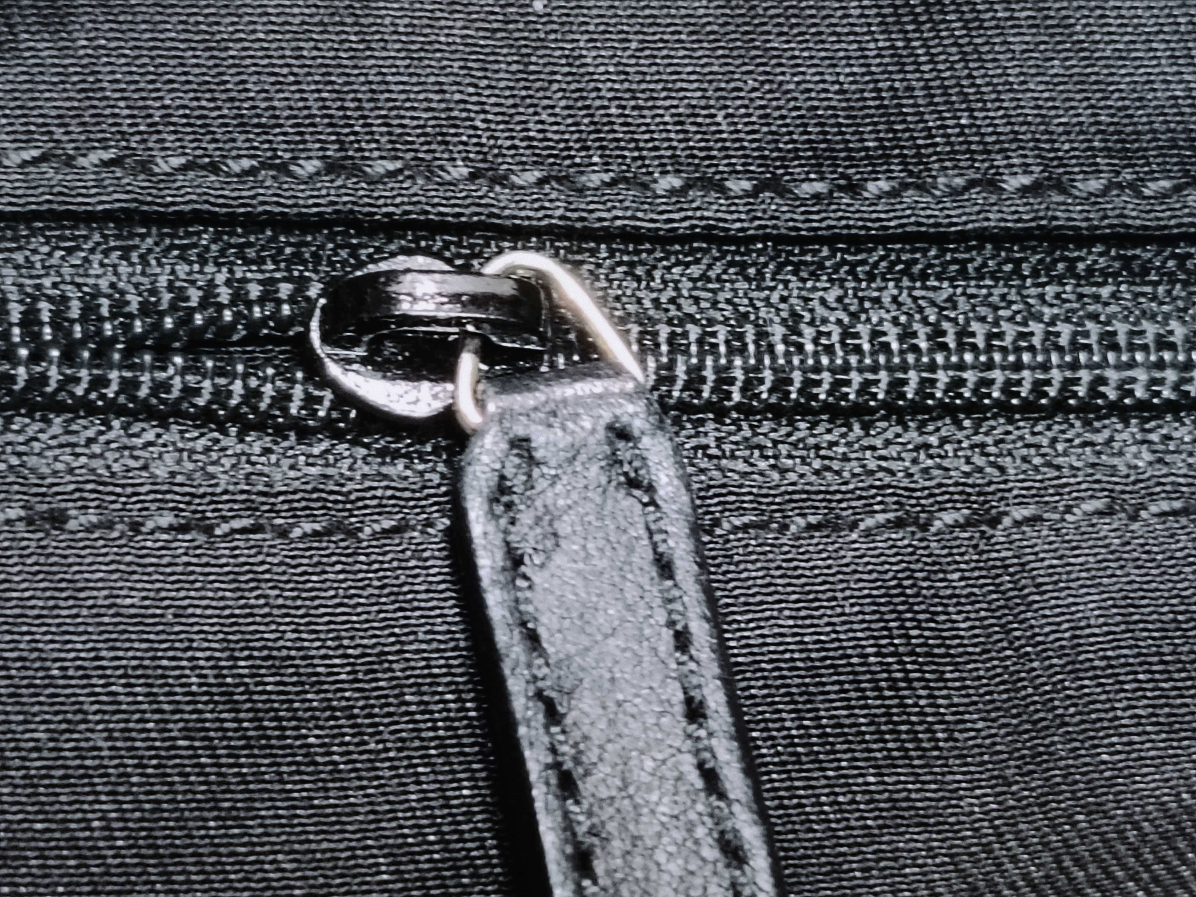 GG Canvas 2239.74 Shoulder Bag — view 12