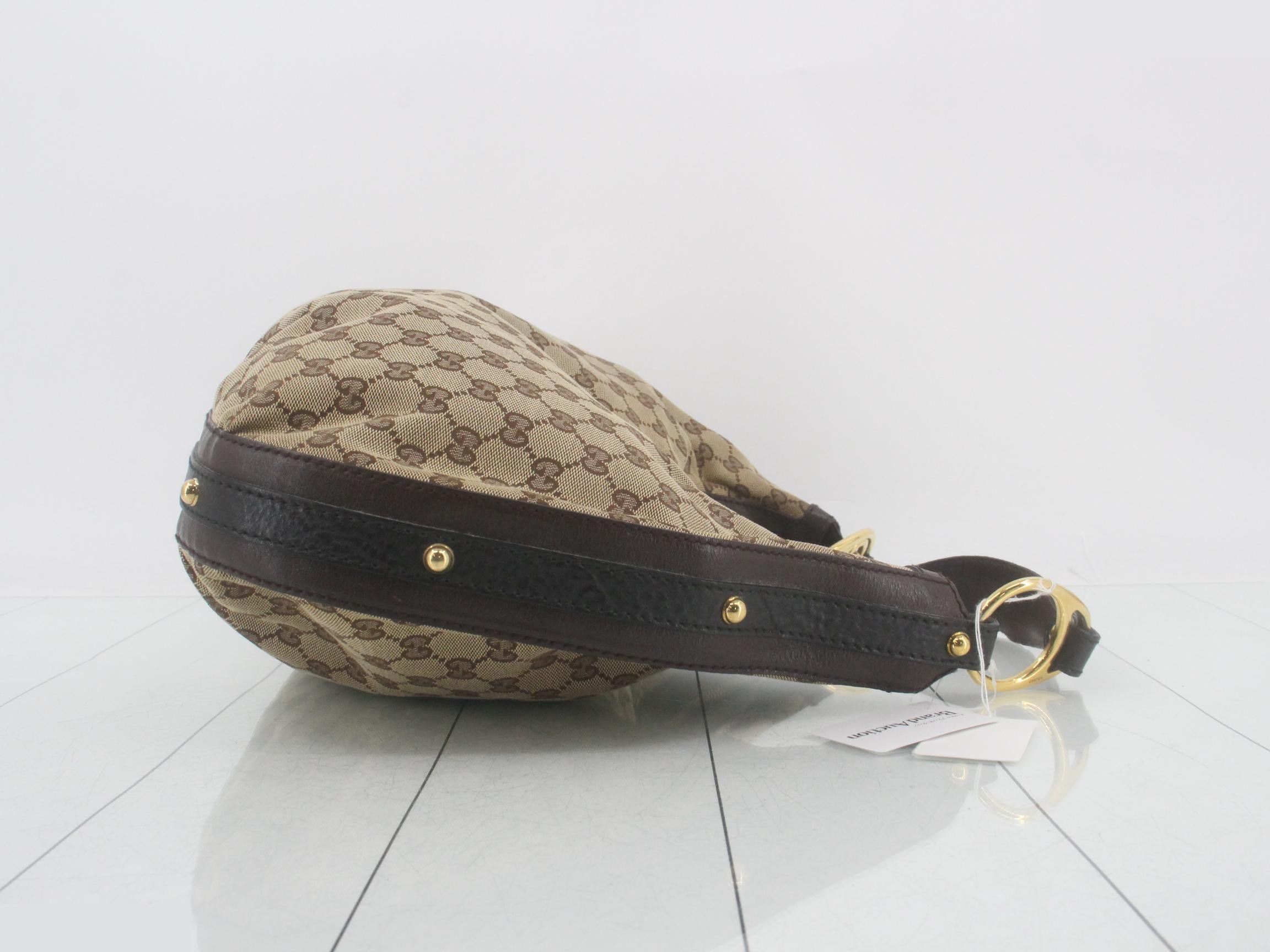 GG Canvas One-Shoulder Bag — view 3