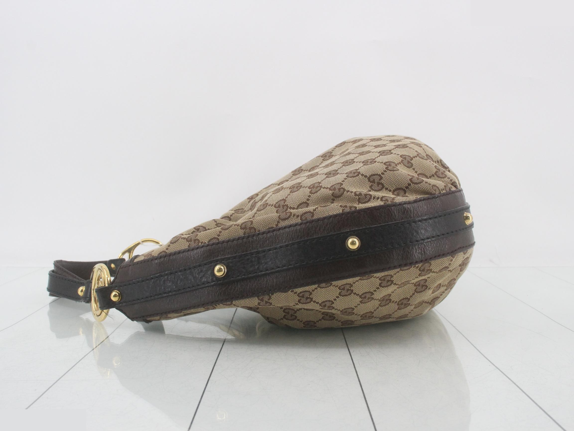 GG Canvas One-Shoulder Bag — view 4