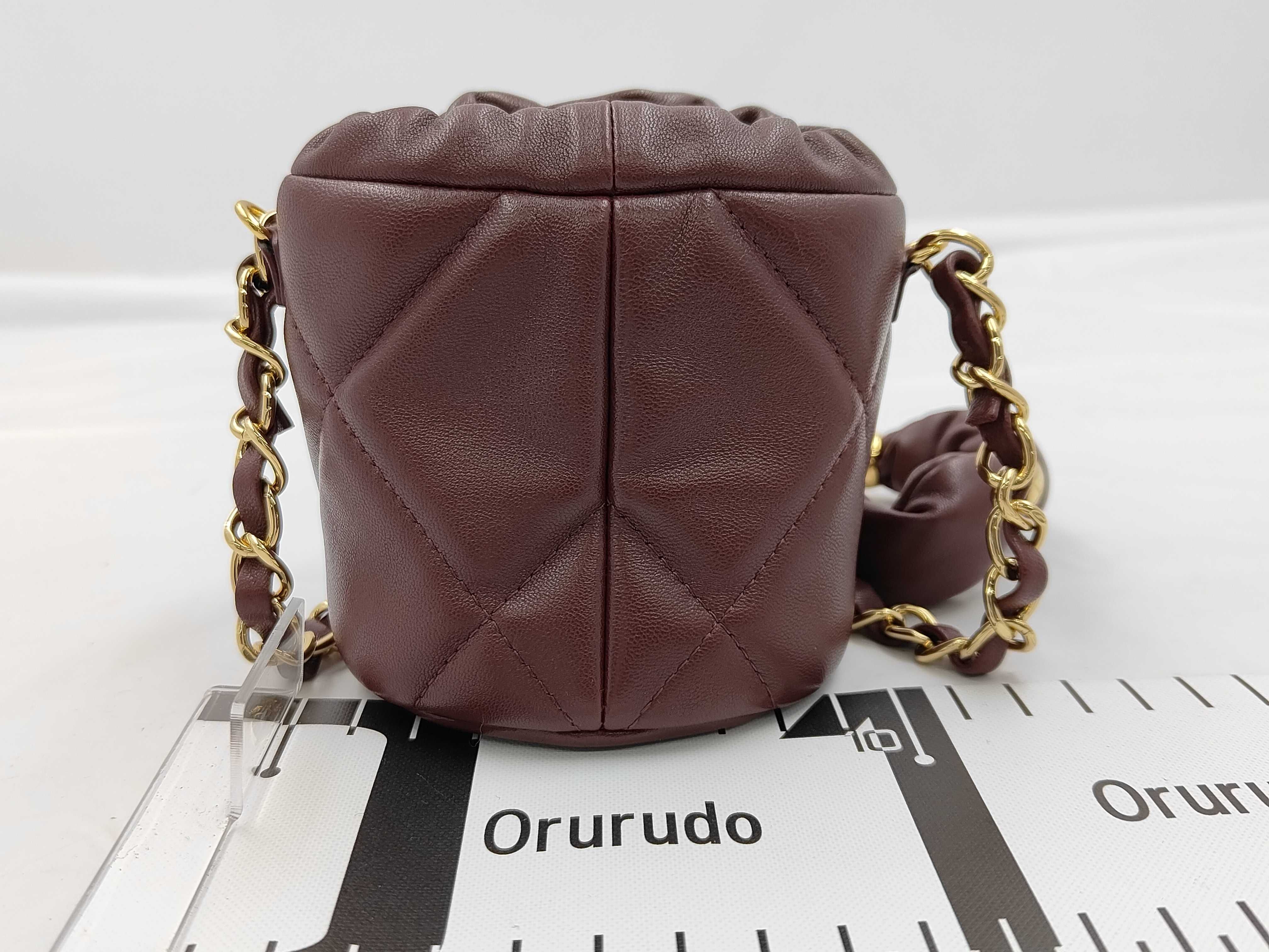 Mini Bucket Bag (31 series) - Wine Red Lambskin with GP Hardware - Chain Shoulder Bag — view 2