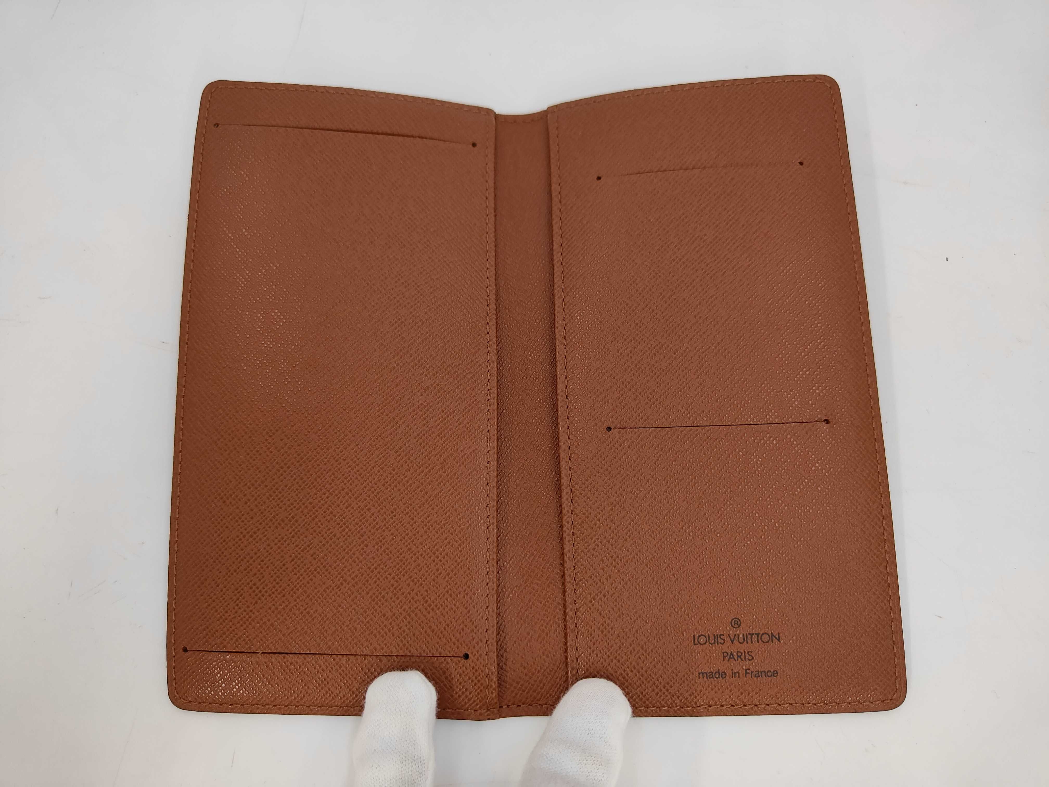 Monogram / Monogram / Agenda Horizontal / R20008 / MI0080 / Notebook Cover / PVC Billfold — view 4