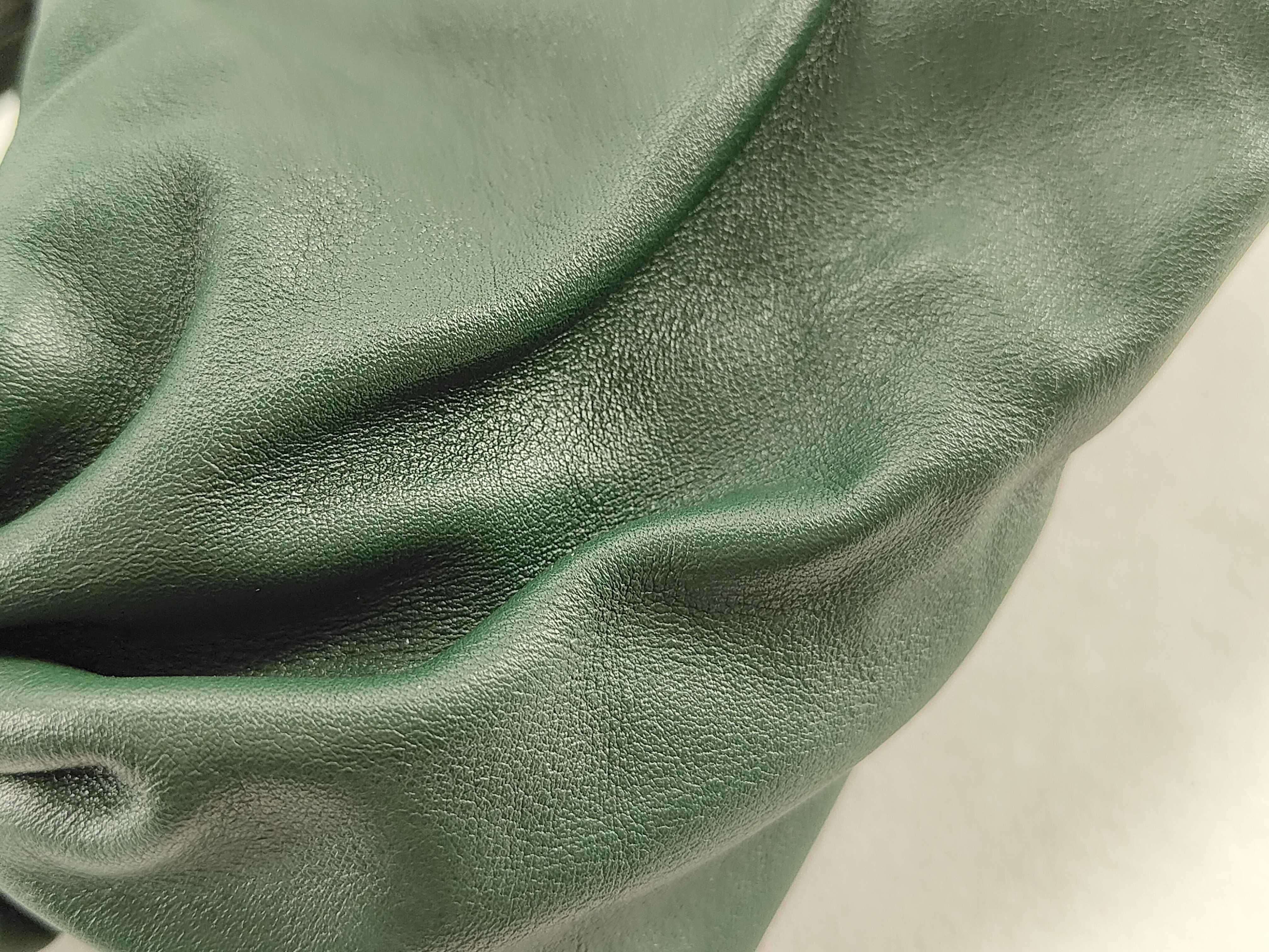 ID- Double Knot Cowhide Handbag Green — view 15