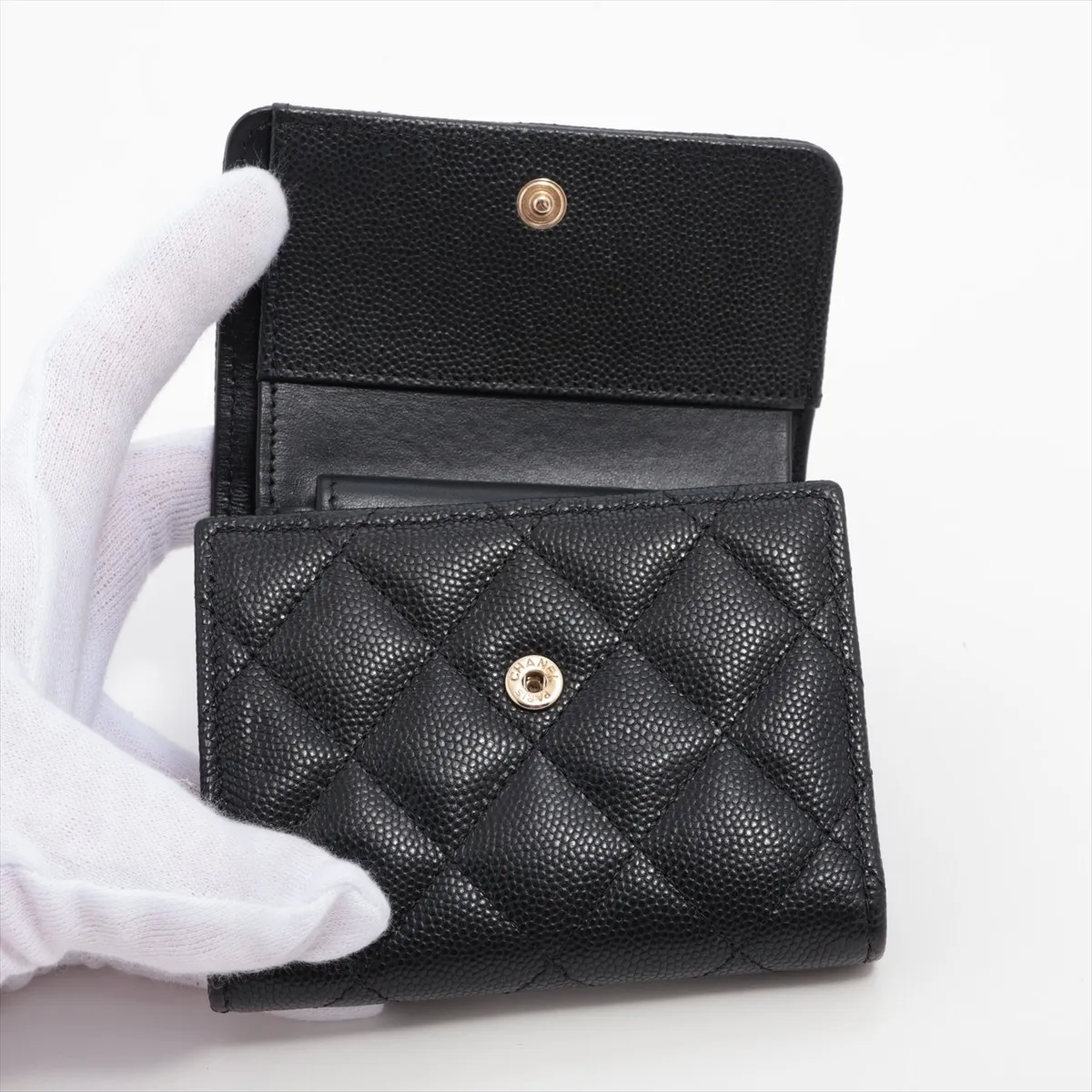 Matelassé Caviar Skin Compact Wallet, Black with Gold Hardware, P7576017 — view 3