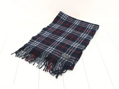 Nova Check Scarf