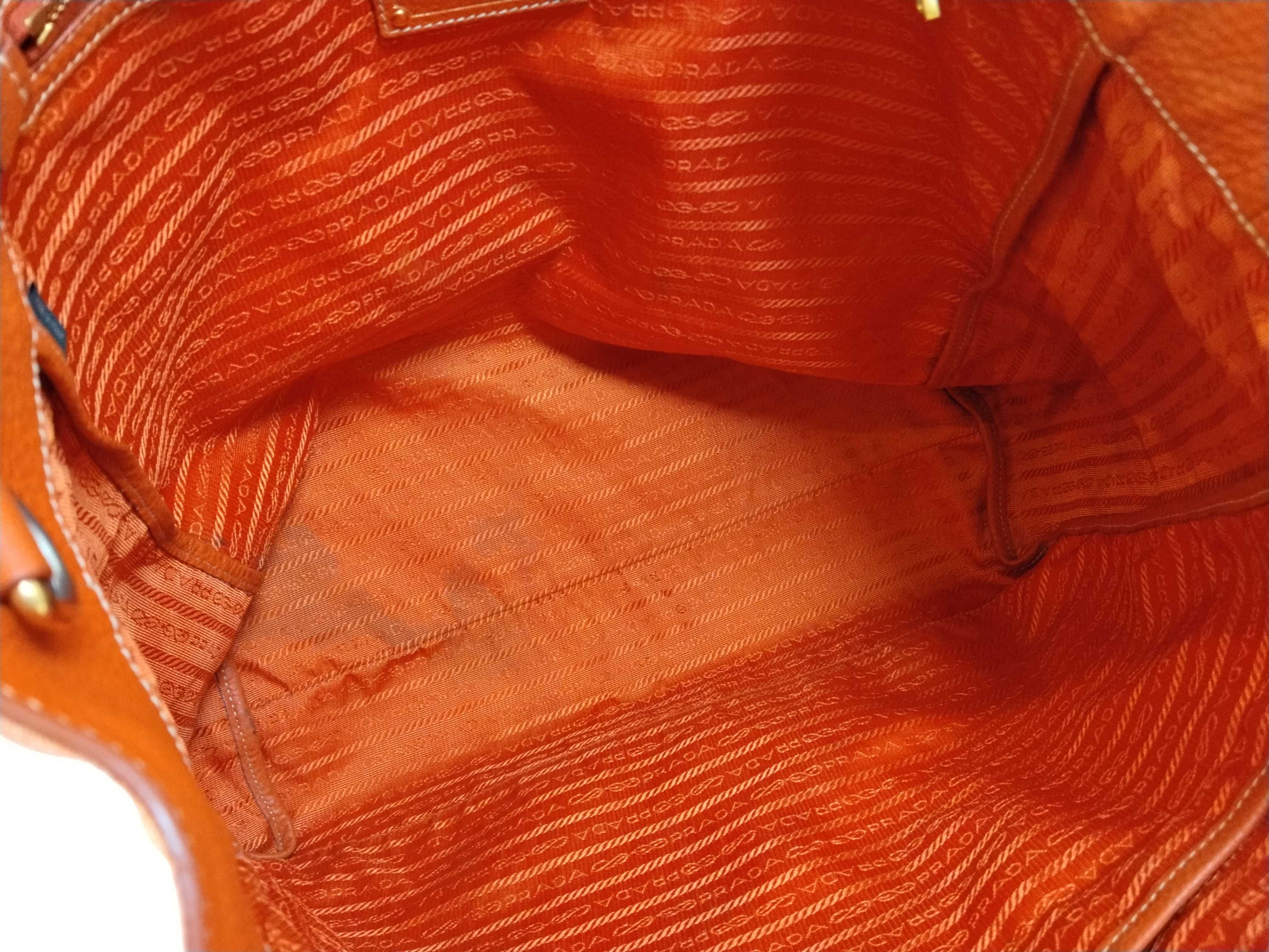 Vitello Daino 2-Way Tote Bag (Handbag) — view 9