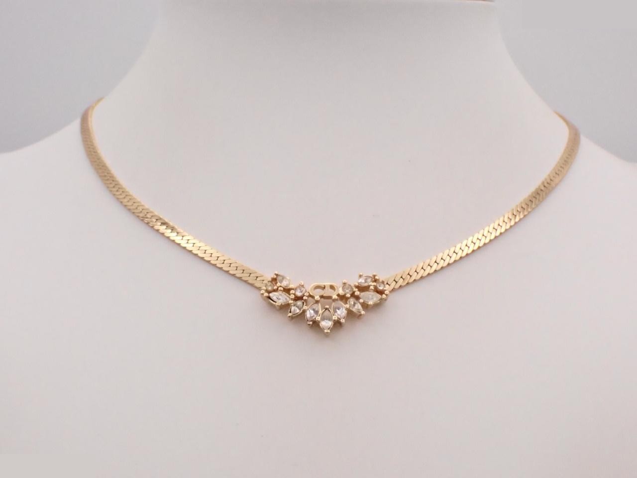 Gold chain, approximately 42 cm — view 3