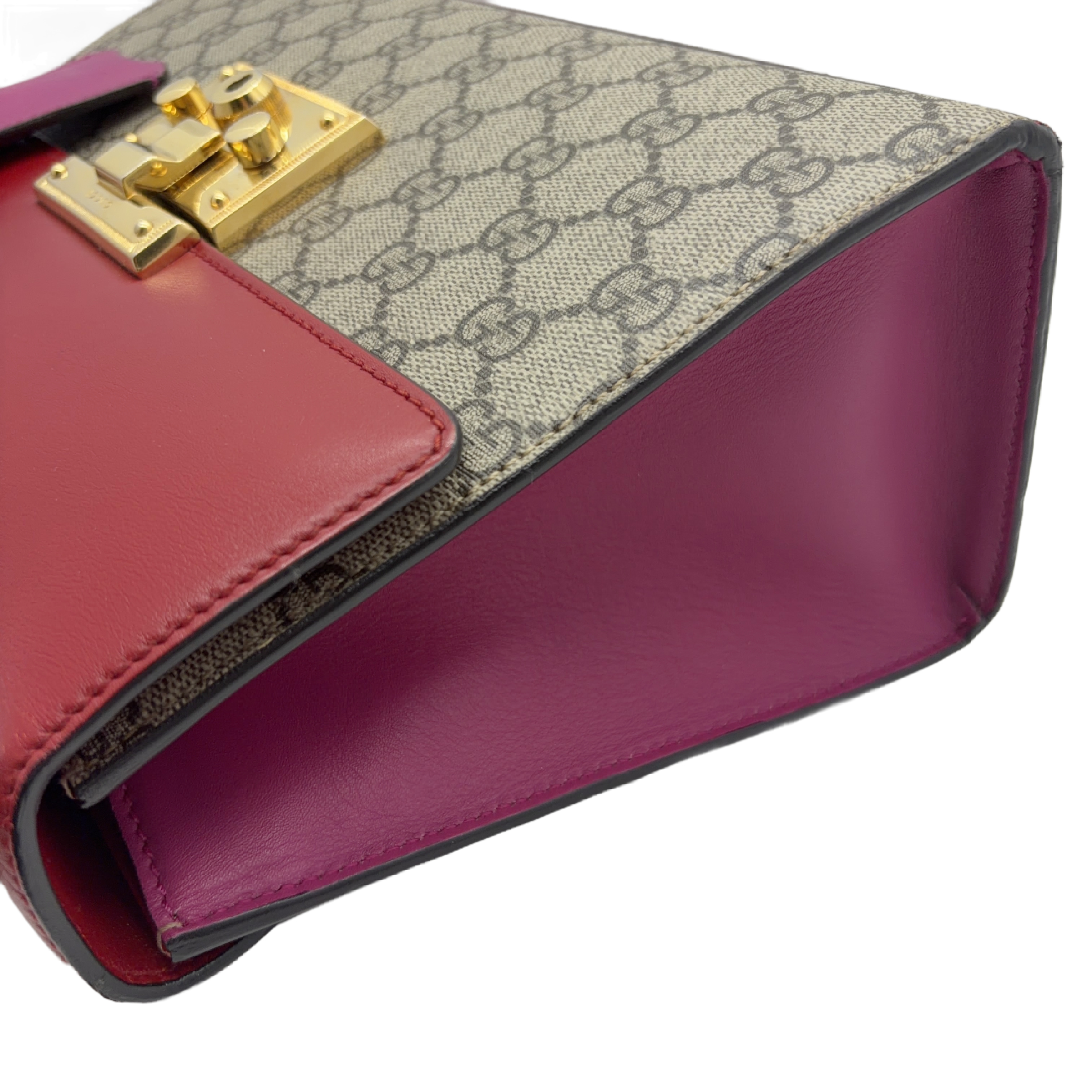 GG Supreme Padlock 2-way Shoulder Bag — view 3