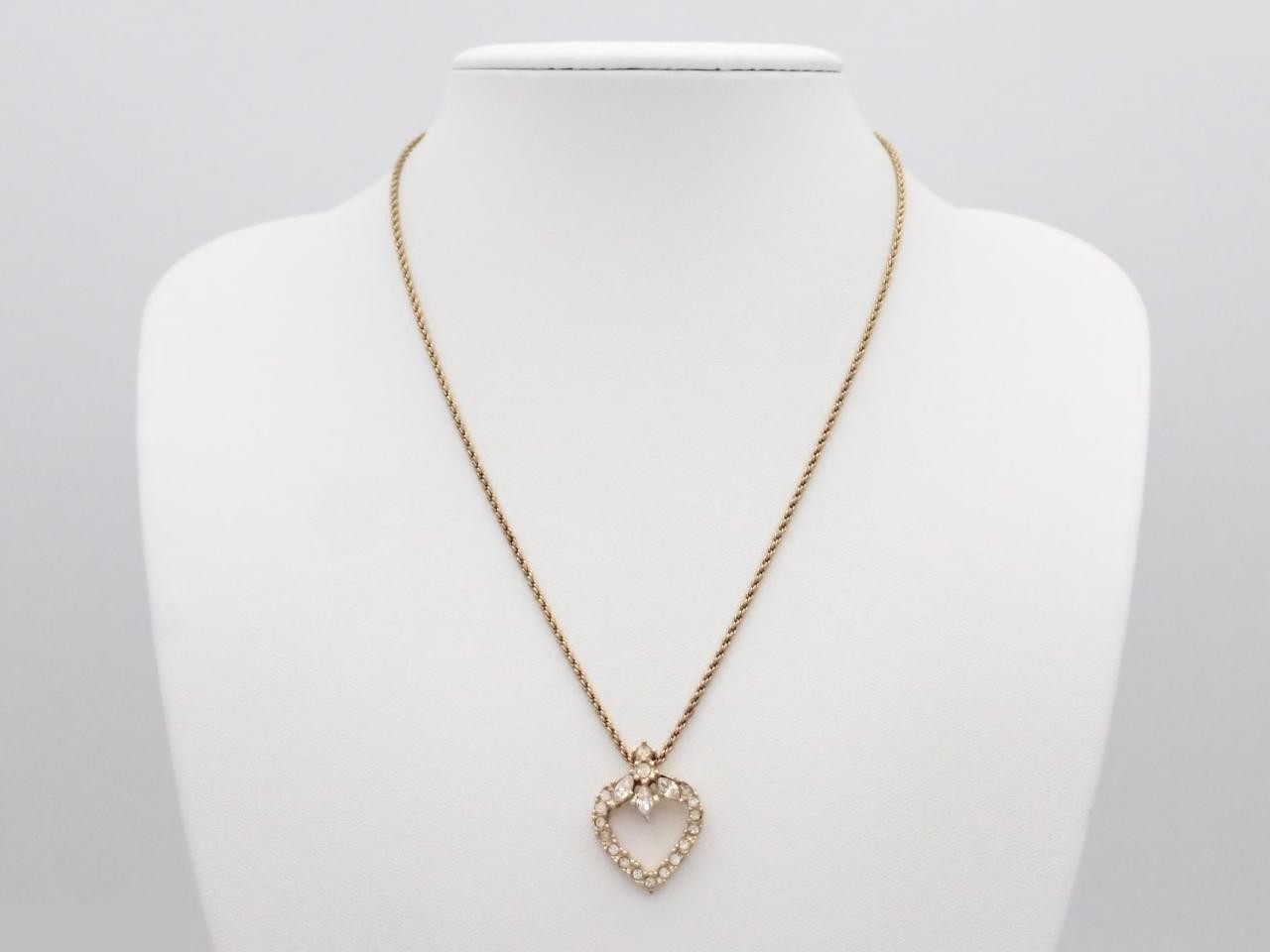 necklace — view 3
