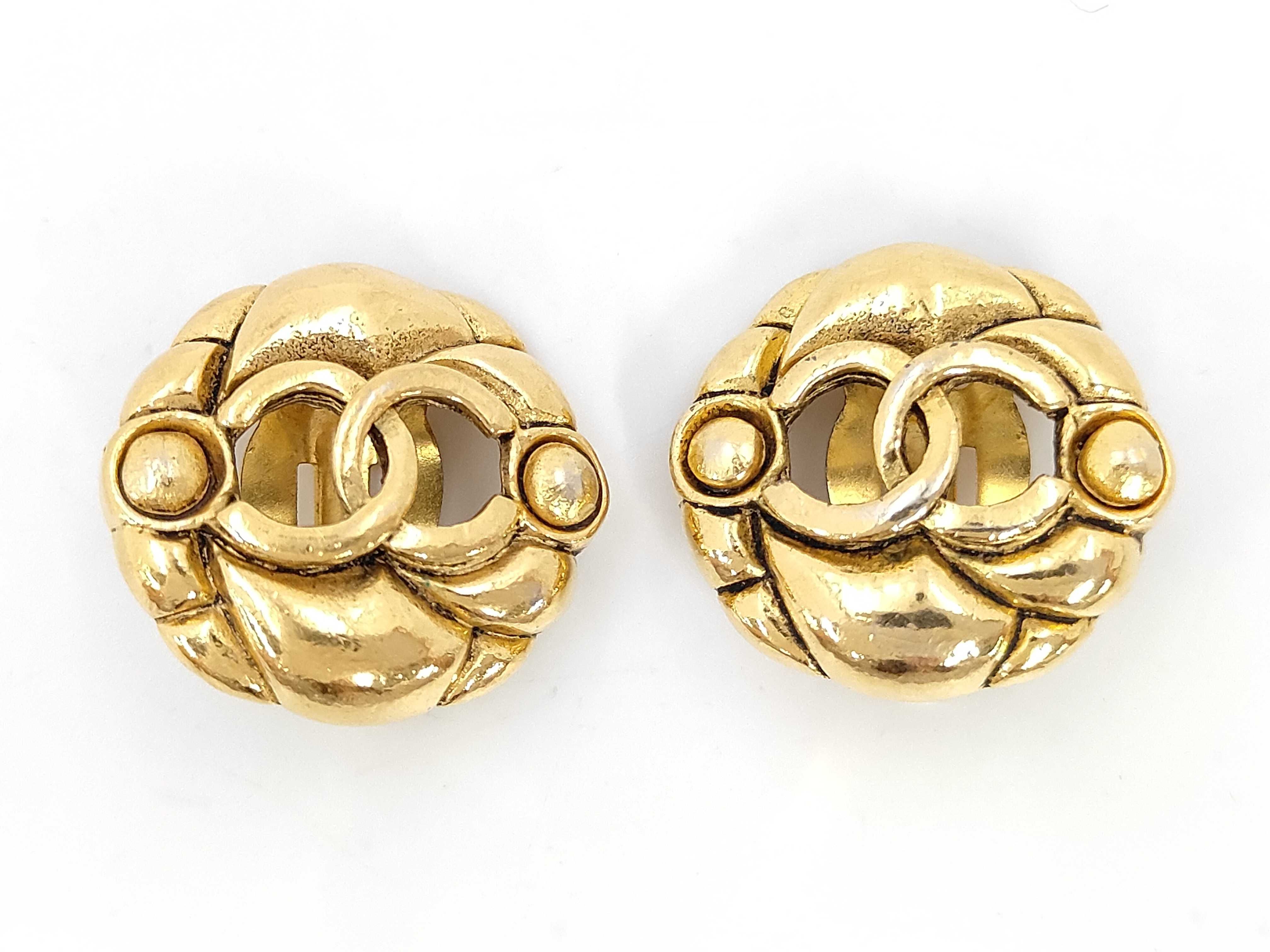 Earrings Coco Mark Round Earrings