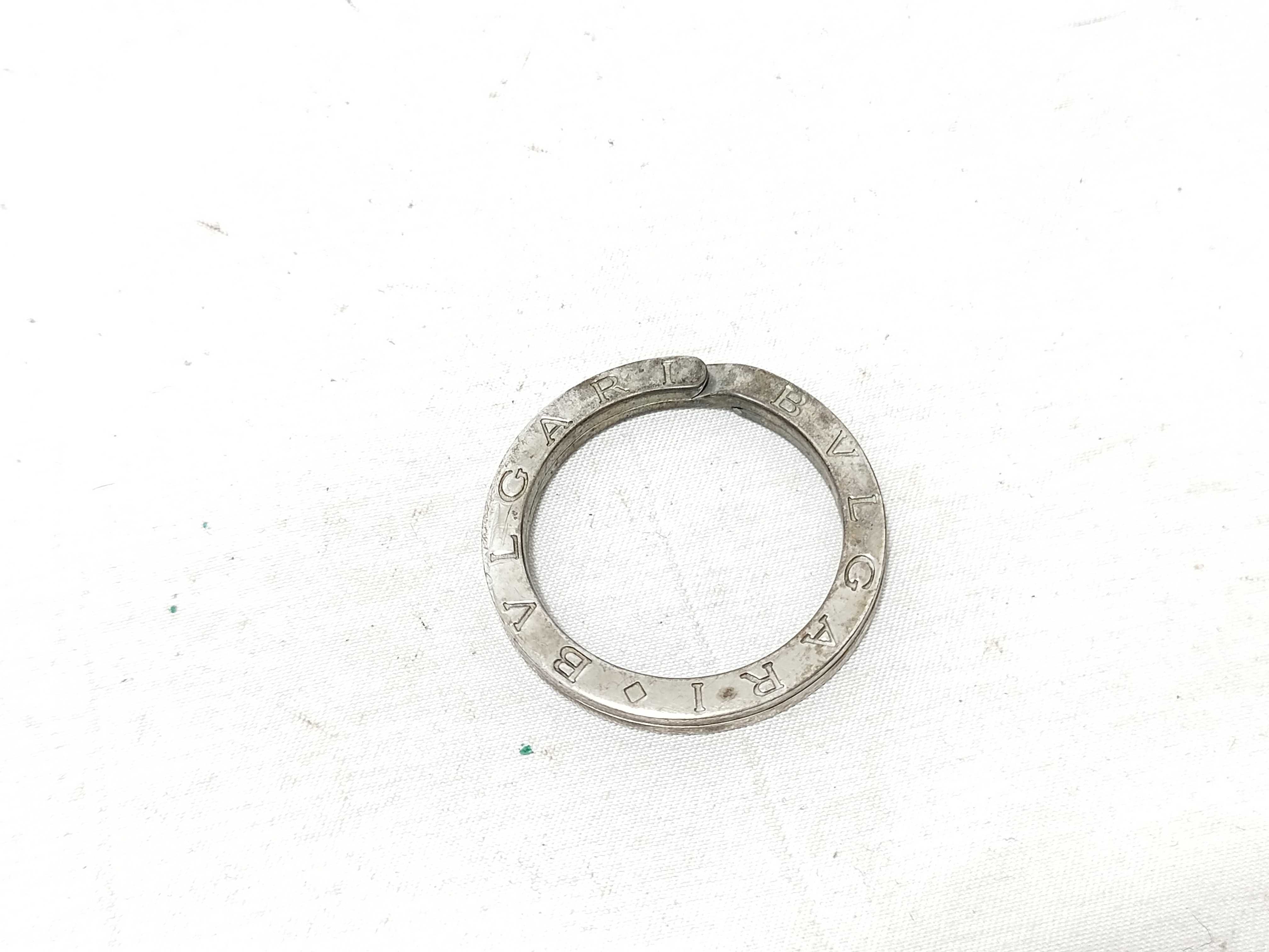 Keyring and other accessories — view 2