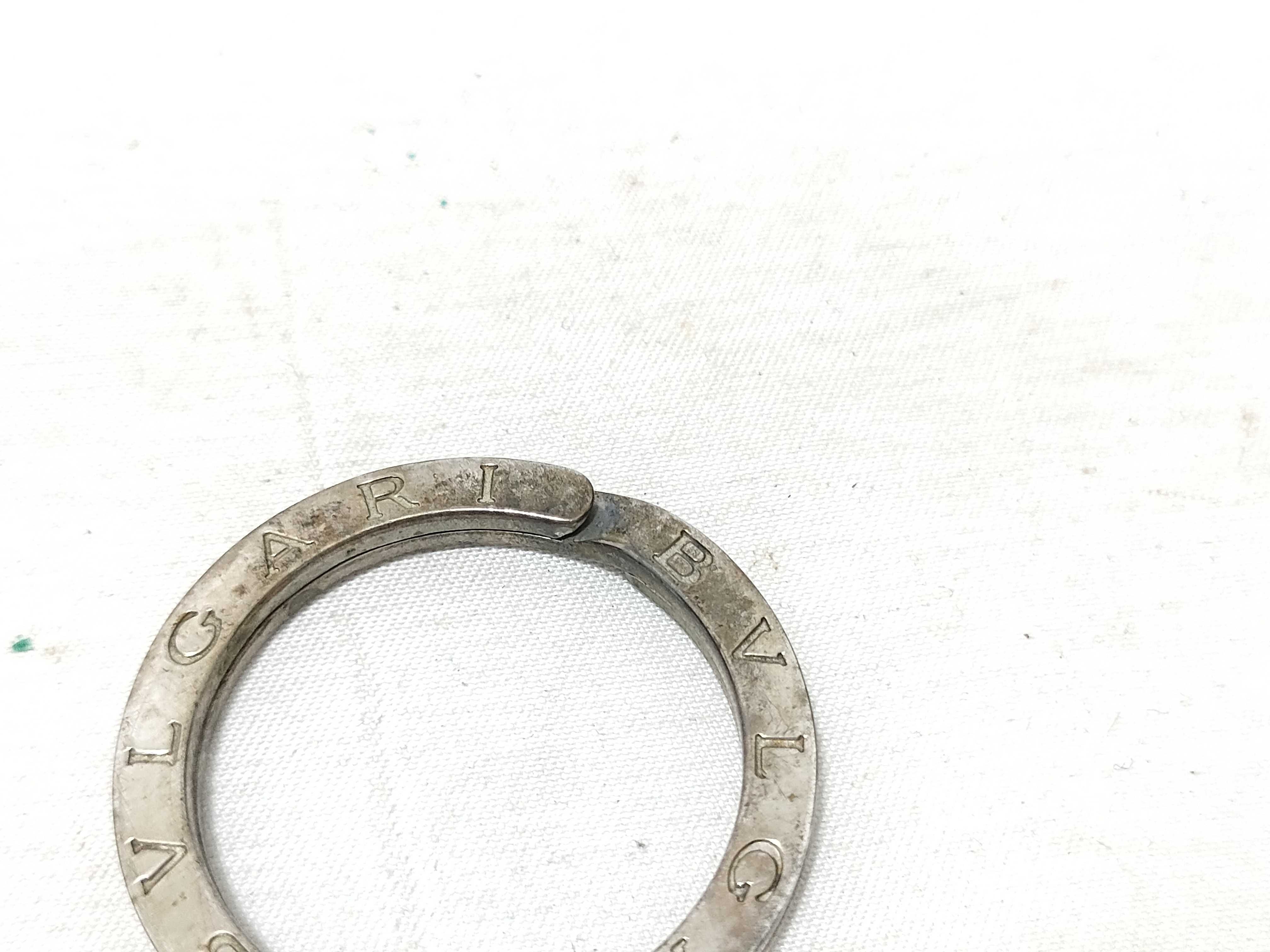 Keyring and other accessories — view 6