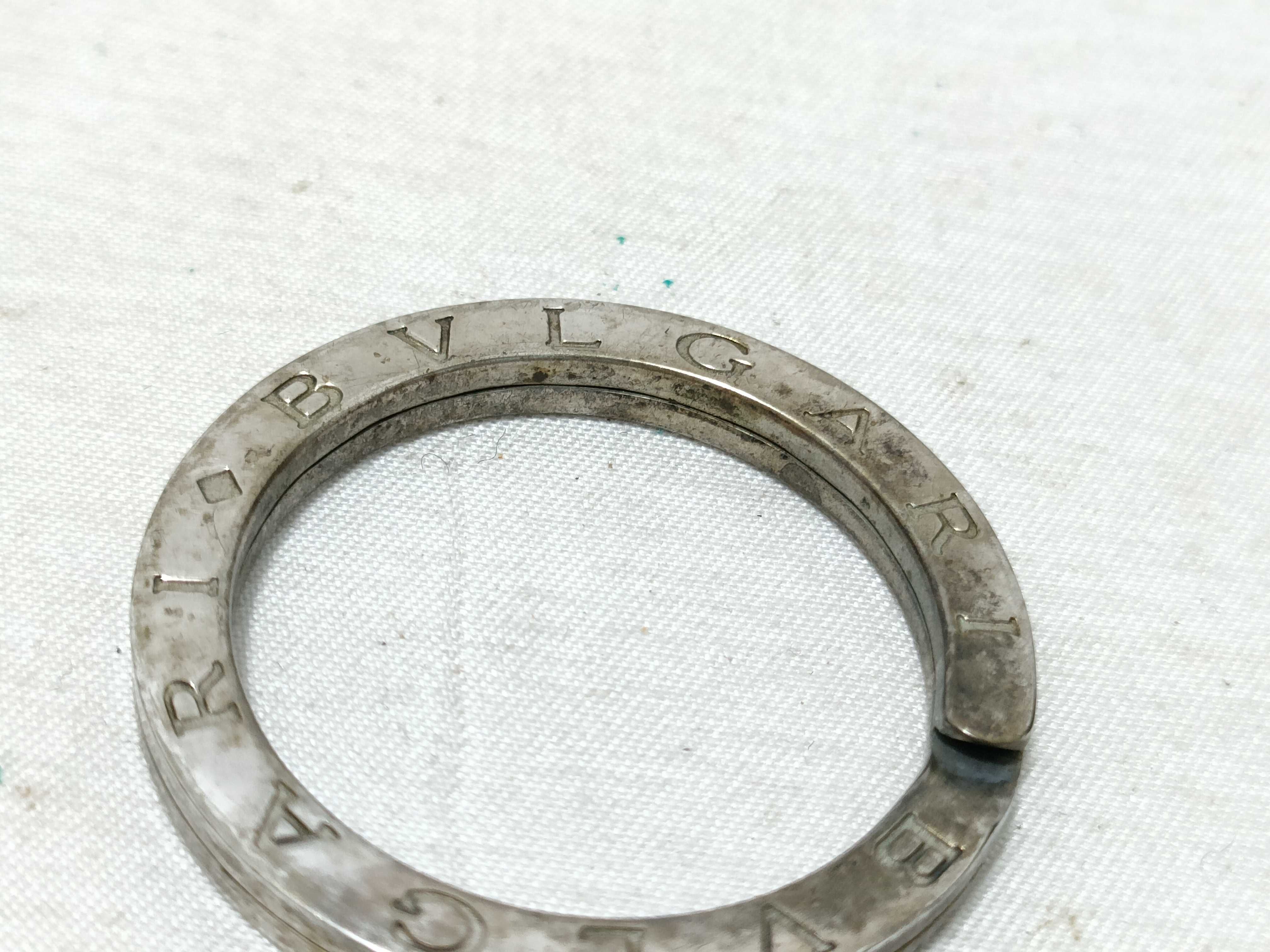 Keyring and other accessories — view 8