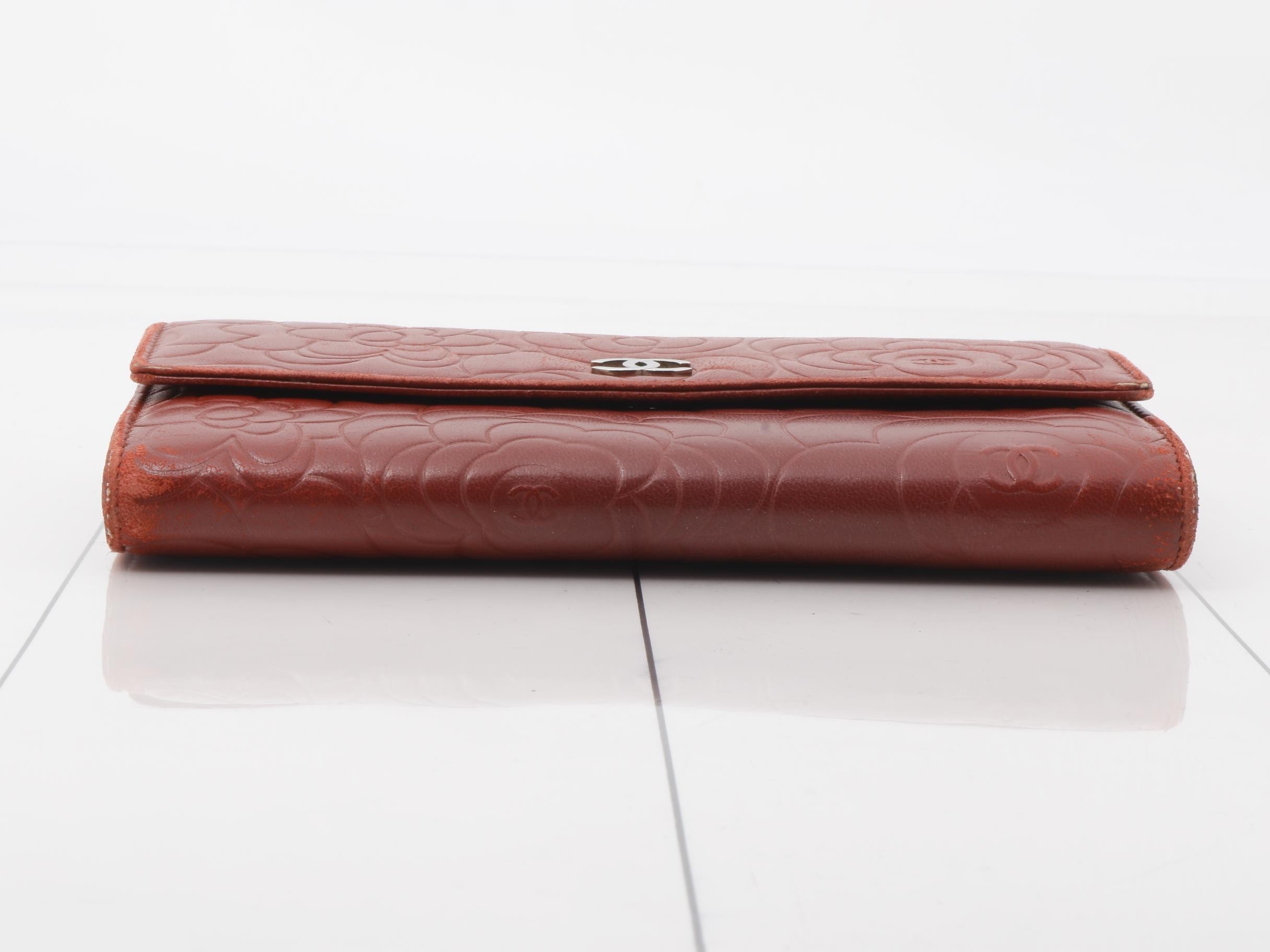 Lambskin Camellia Long Wallet with Coco Mark — view 3