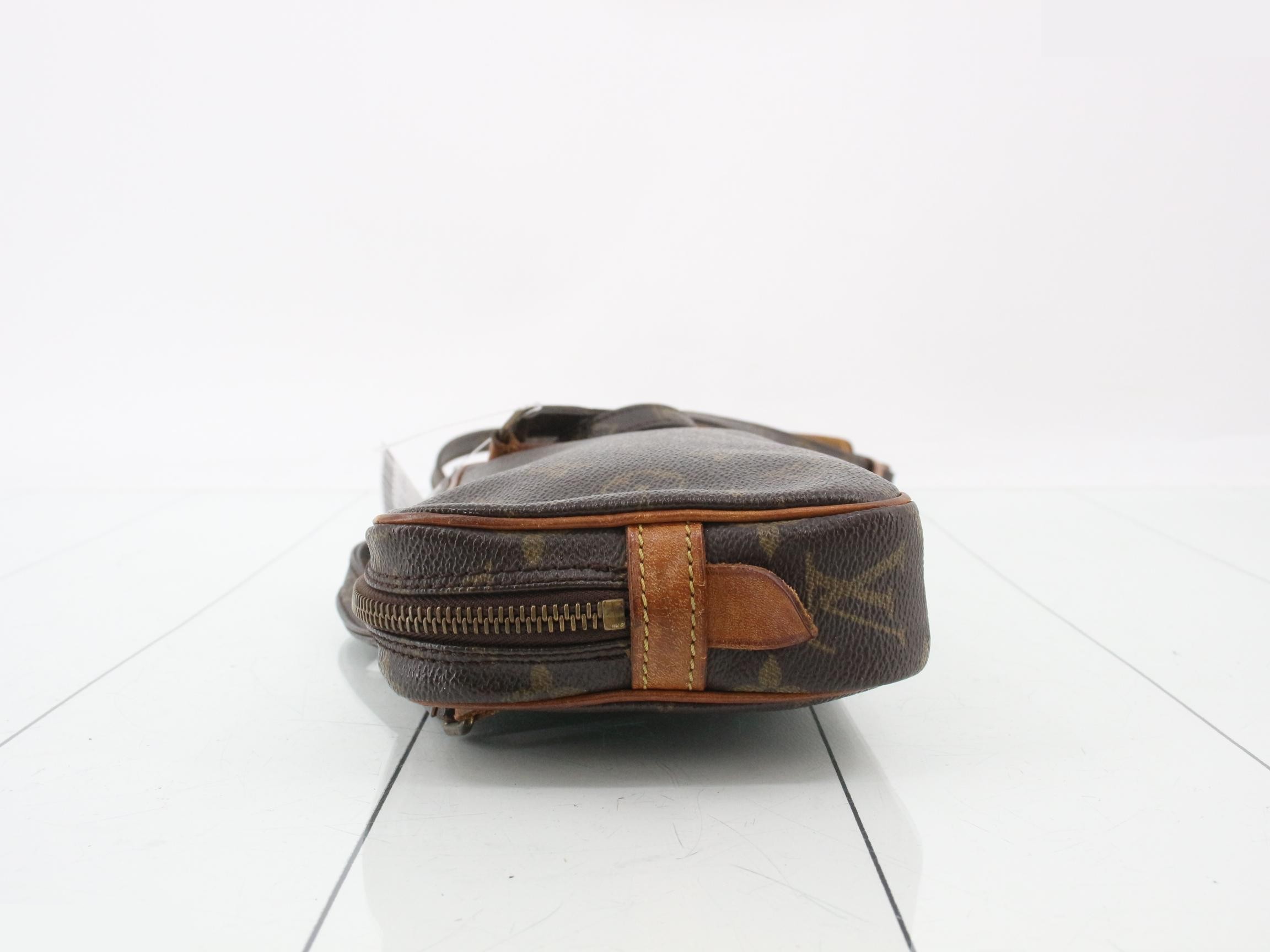 Shoulder bag — view 4