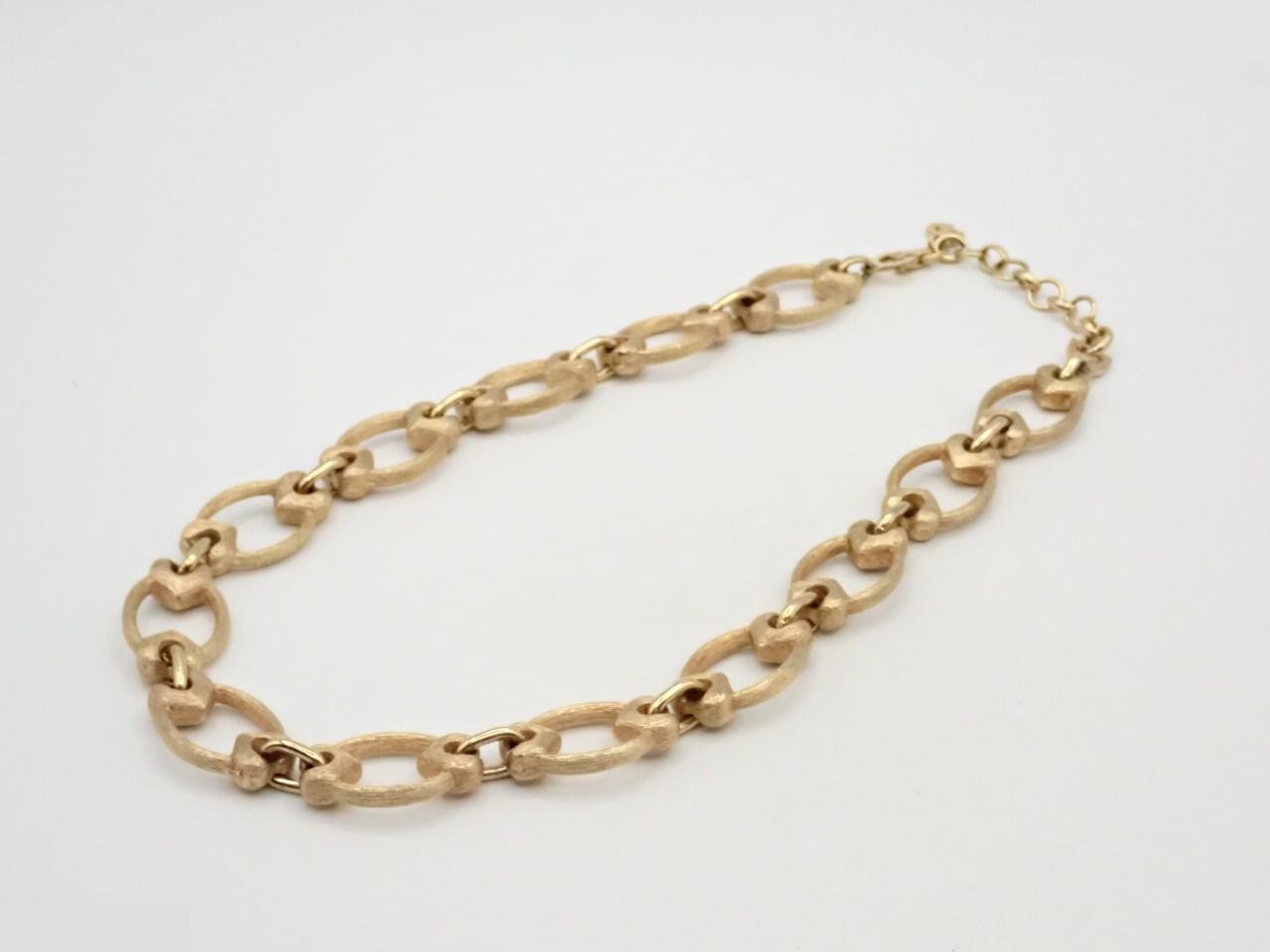 Gold chain necklace, neck circumference approximately 44 cm — view 3