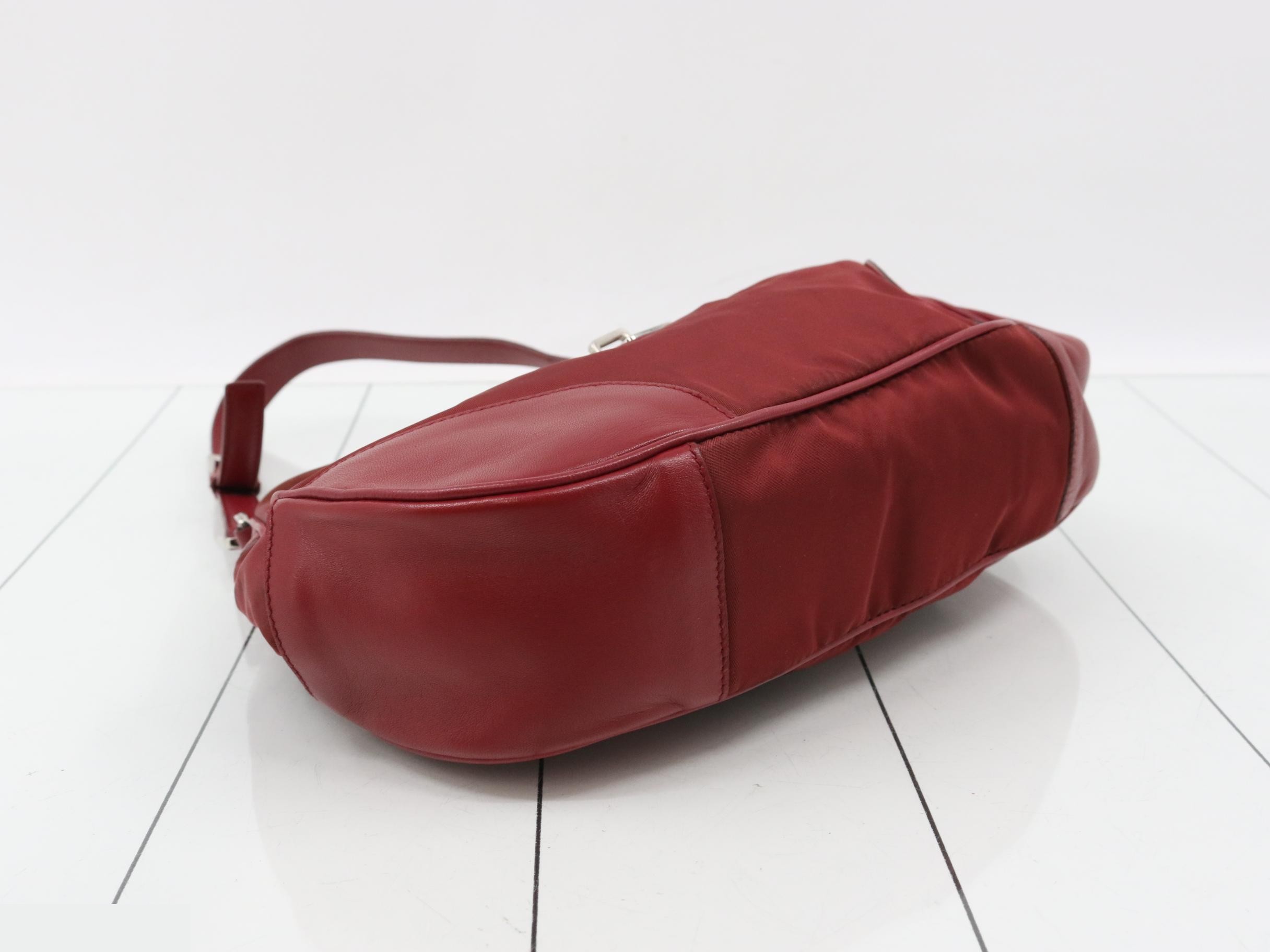 Other lines: Bags/Shoulder bags, One-shoulder bag, Nylon, Red — view 5