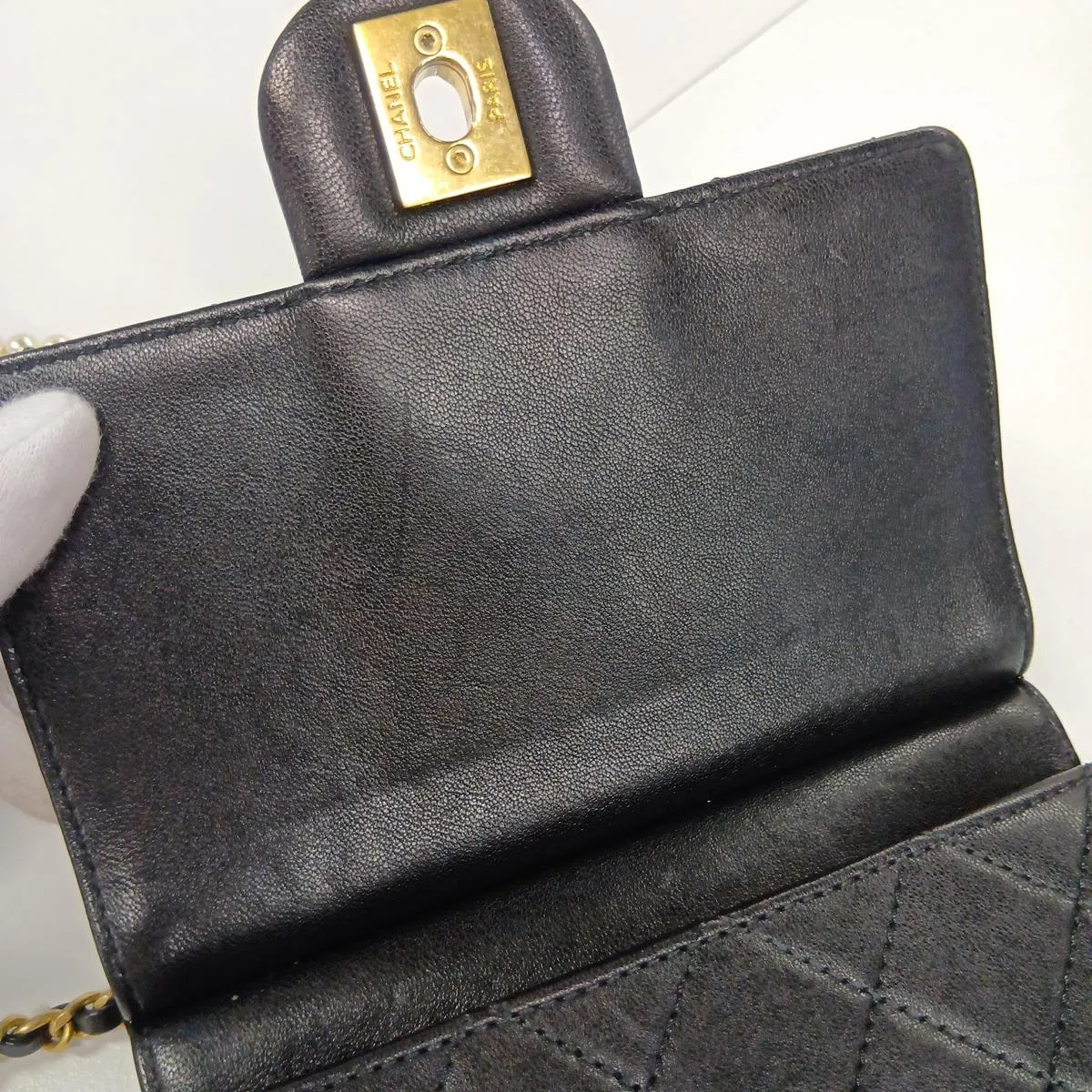 Matelassé Lambskin Chain Shoulder Bag, Pearl Black with Gold Hardware, 27528127 (Serial Number 27) — view 11