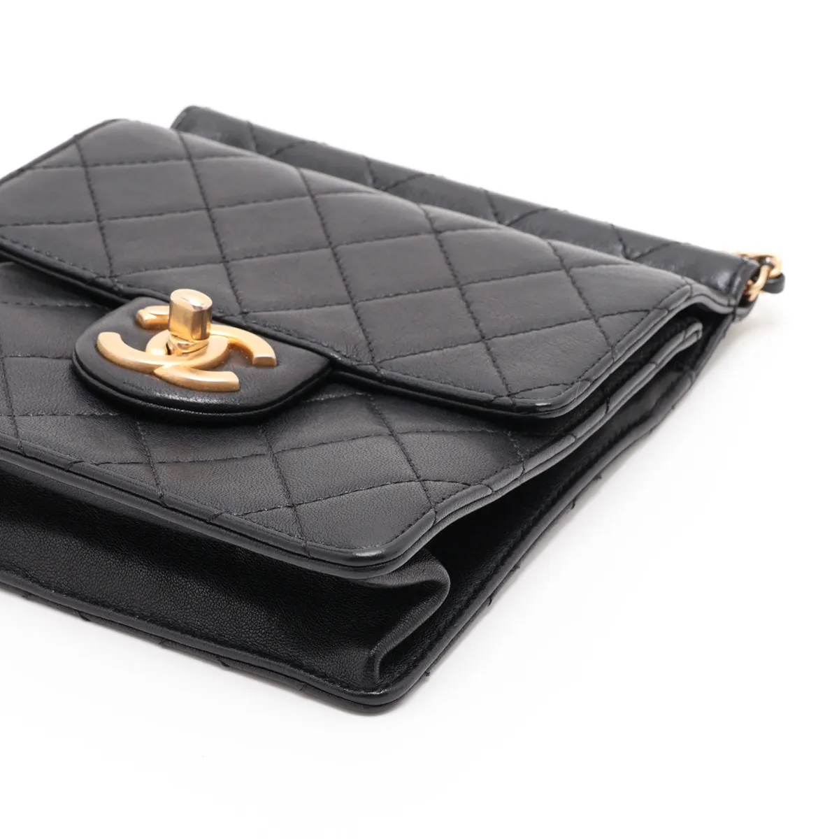 Matelassé Lambskin Chain Shoulder Bag, Pearl Black with Gold Hardware, 27528127 (Serial Number 27) — view 3