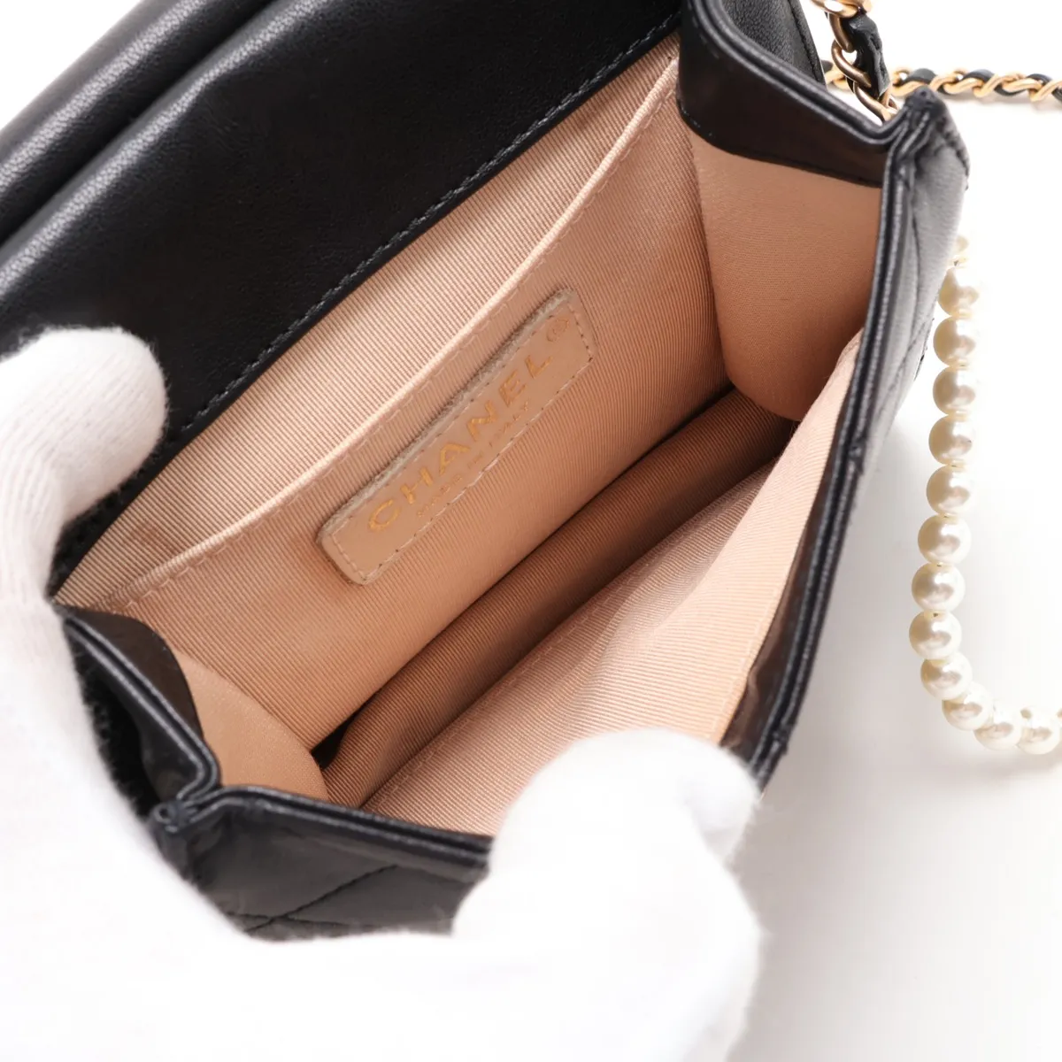 Matelassé Lambskin Chain Shoulder Bag, Pearl Black with Gold Hardware, 27528127 (Serial Number 27) — view 6