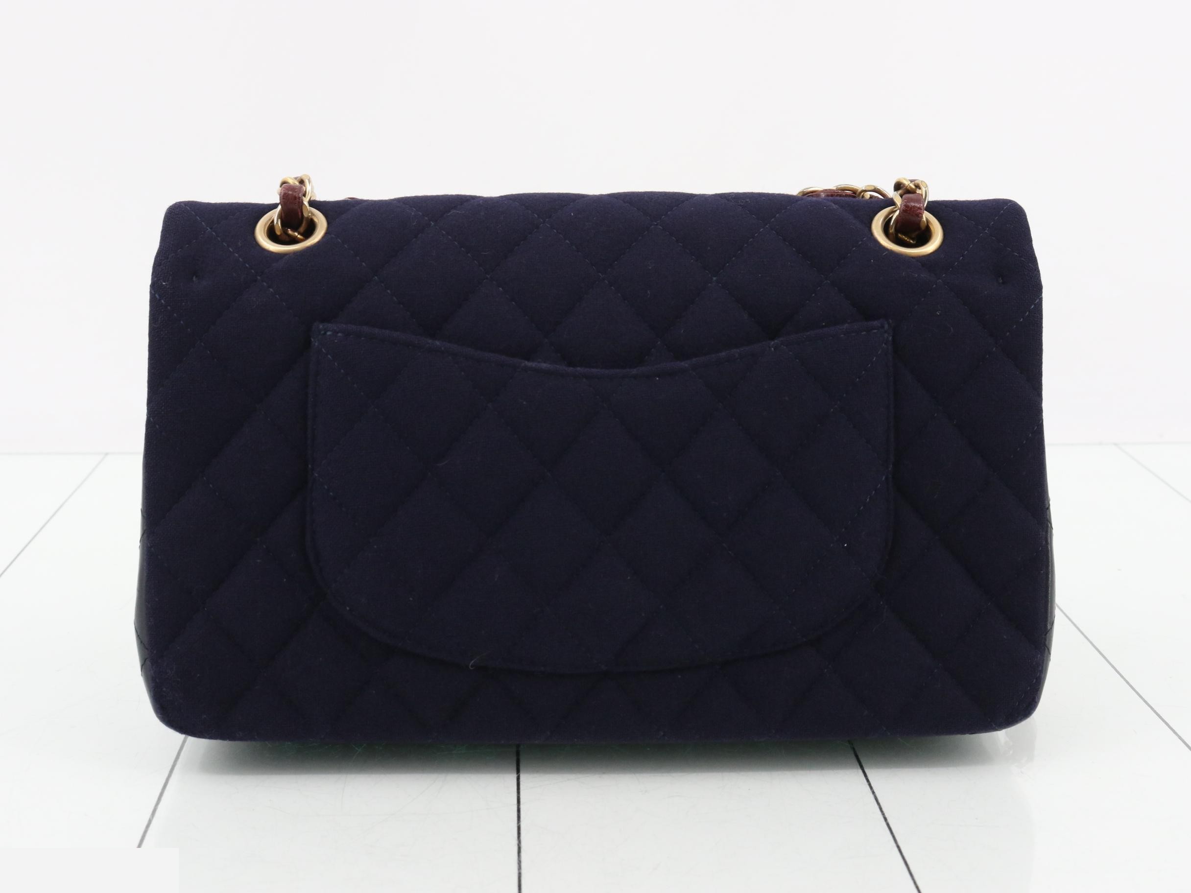 Chain shoulder bag — view 2
