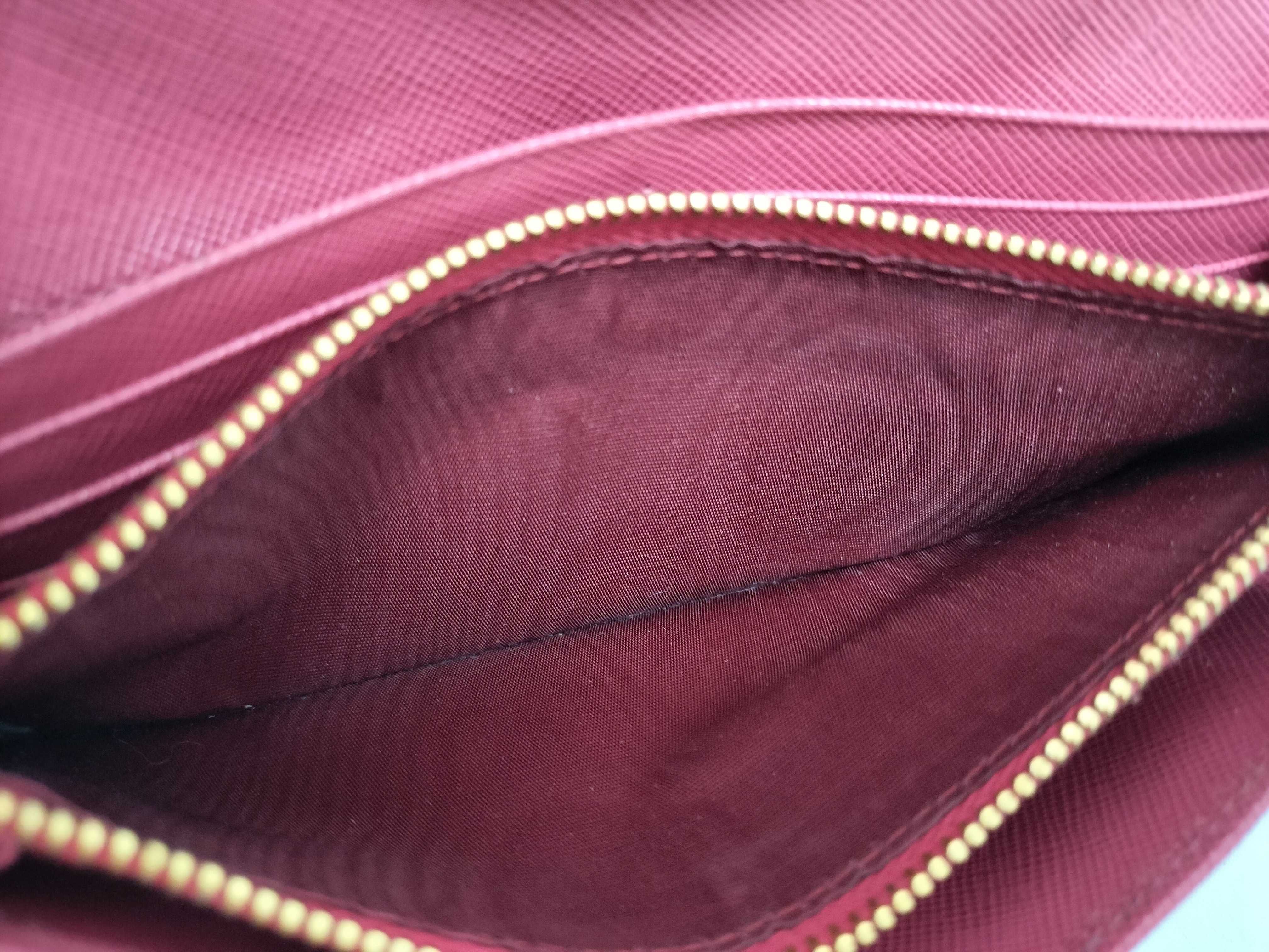 wallet — view 12