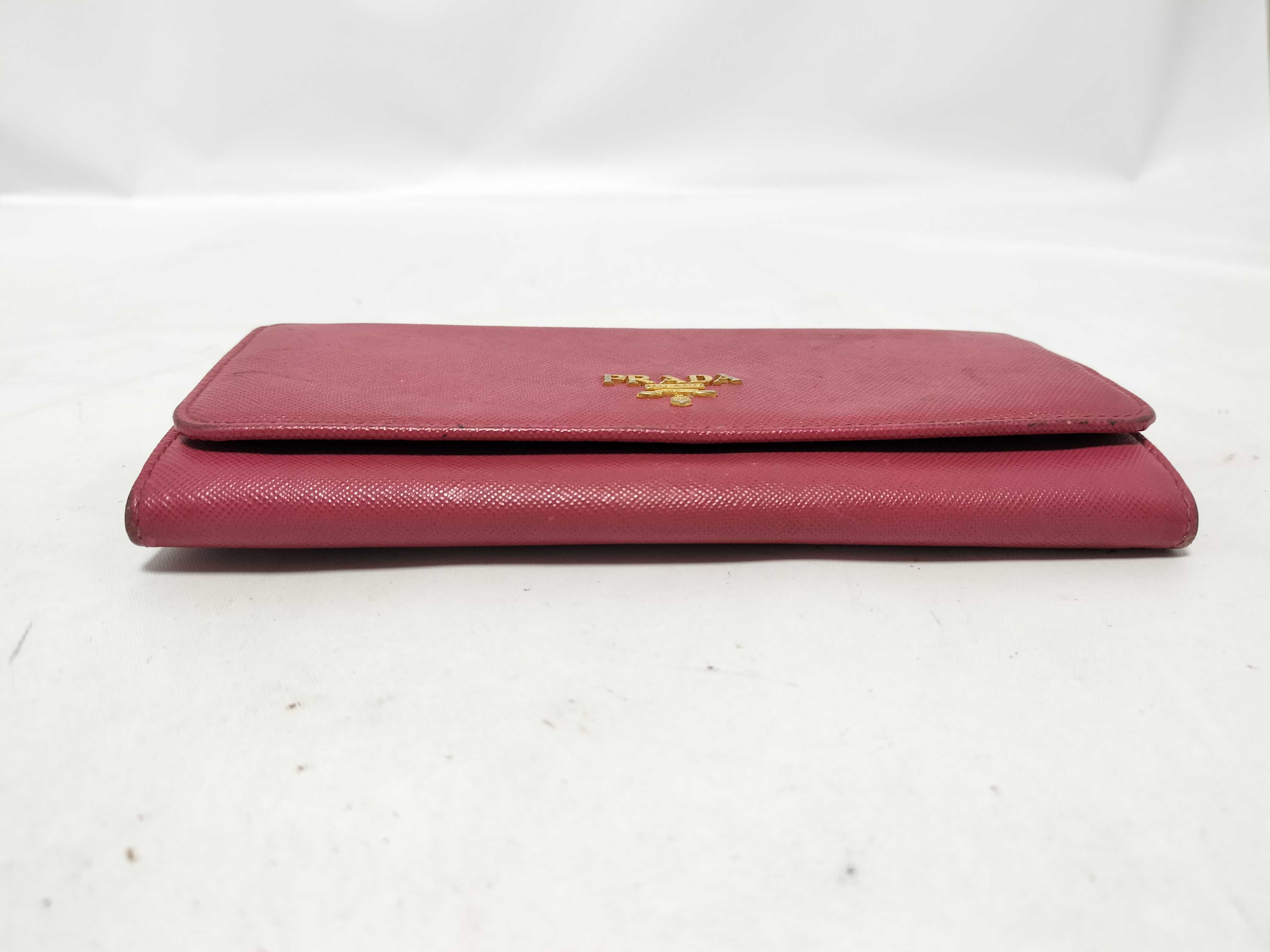 wallet — view 3