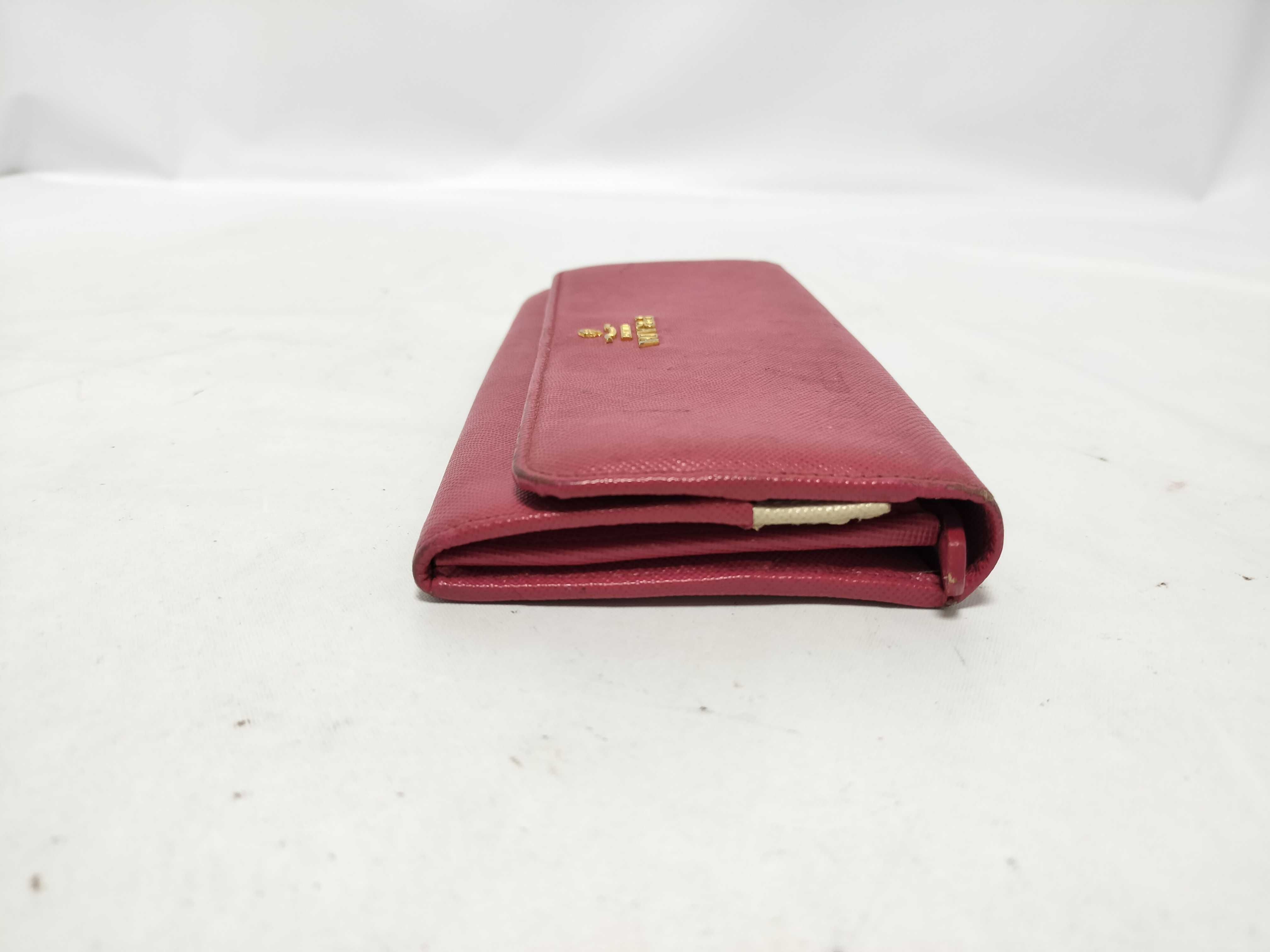 wallet — view 4