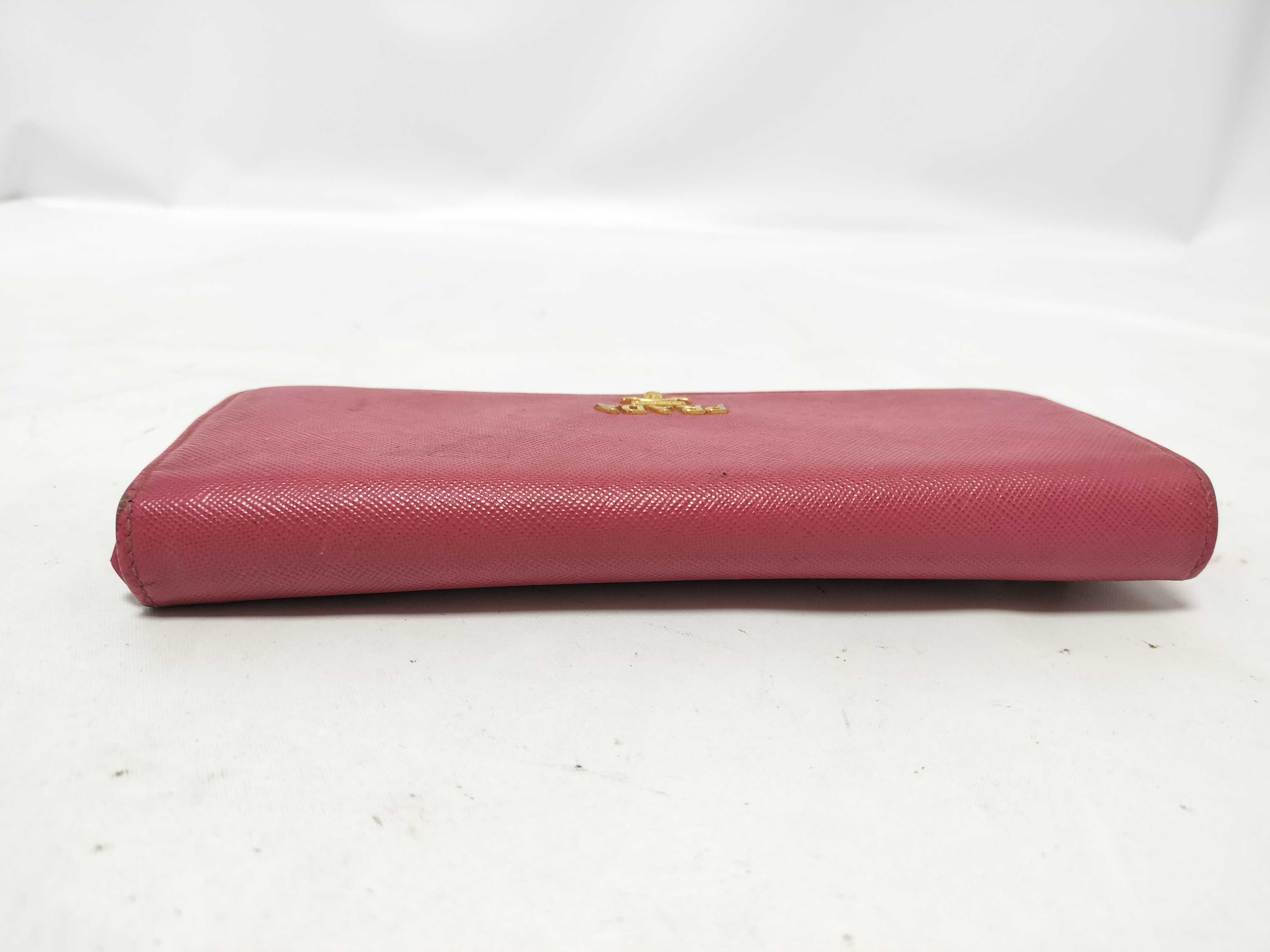 wallet — view 5