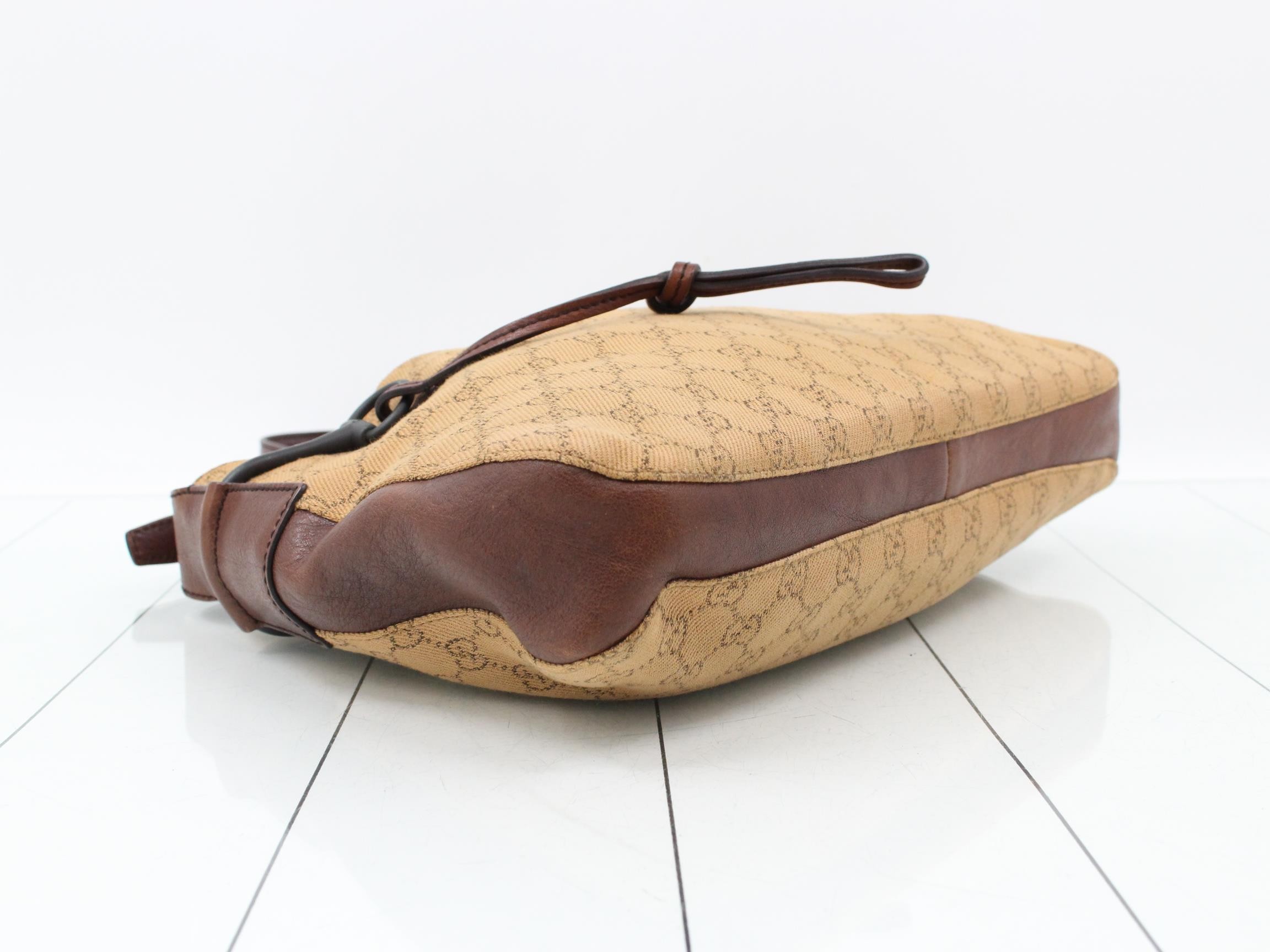 GG Canvas (Bag) - Shoulder Bag - Horsebit — view 5