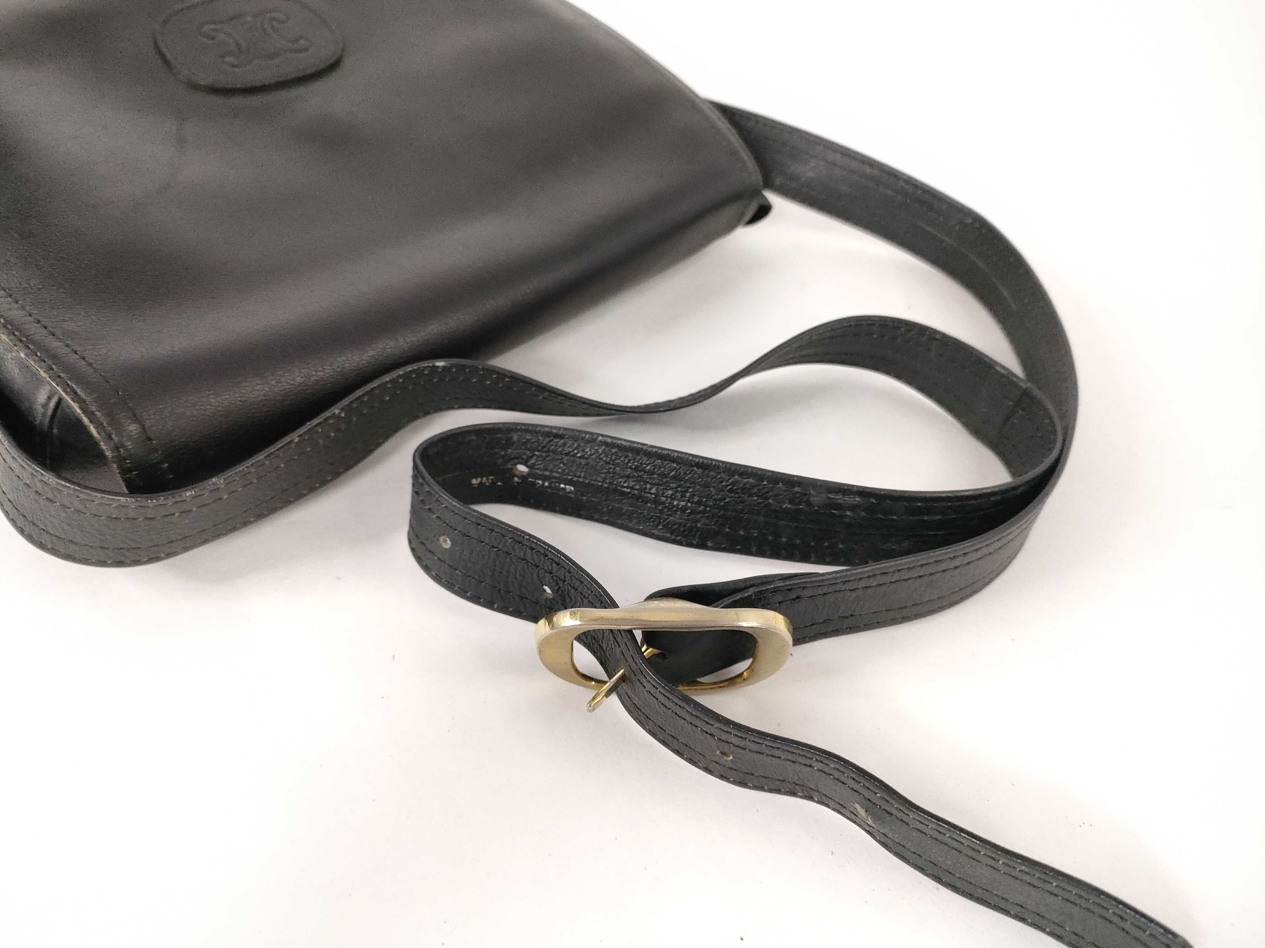 Triomphe Leather Shoulder Bag — view 3