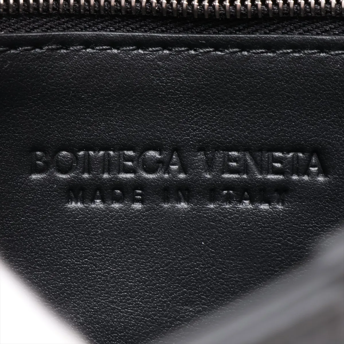 Maxi Intrecciato Cassette Leather Shoulder Bag, Black — view 8