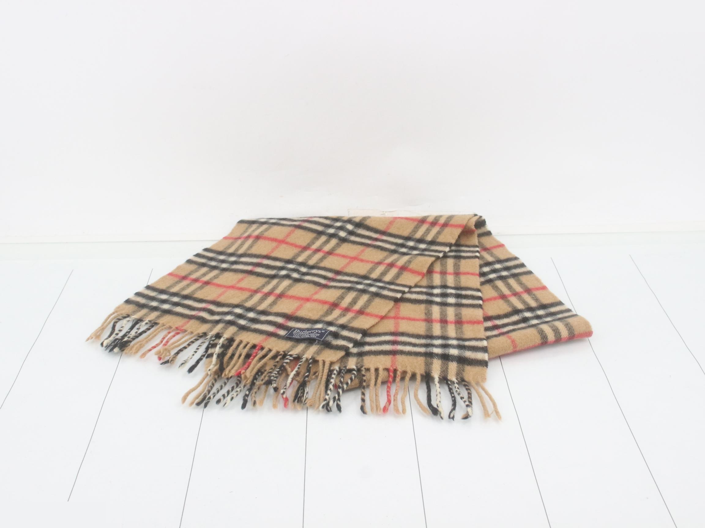 cashmere check scarf, beige. — view 2