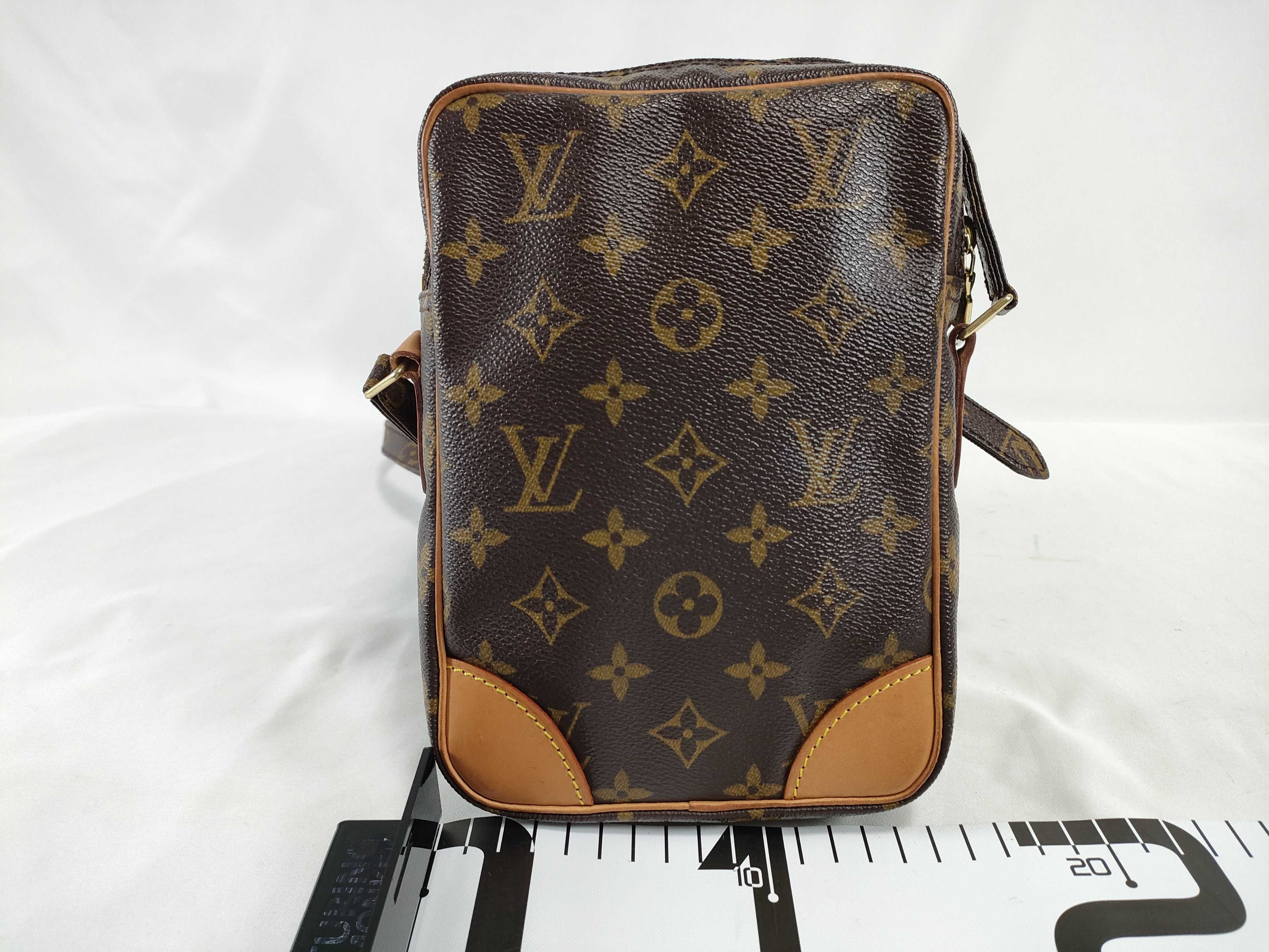 Monogram LV Monogram Danube Shoulder Bag — view 2